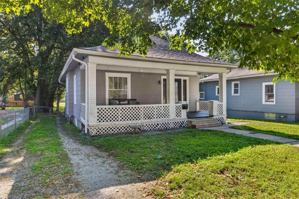1117 S Noland Road