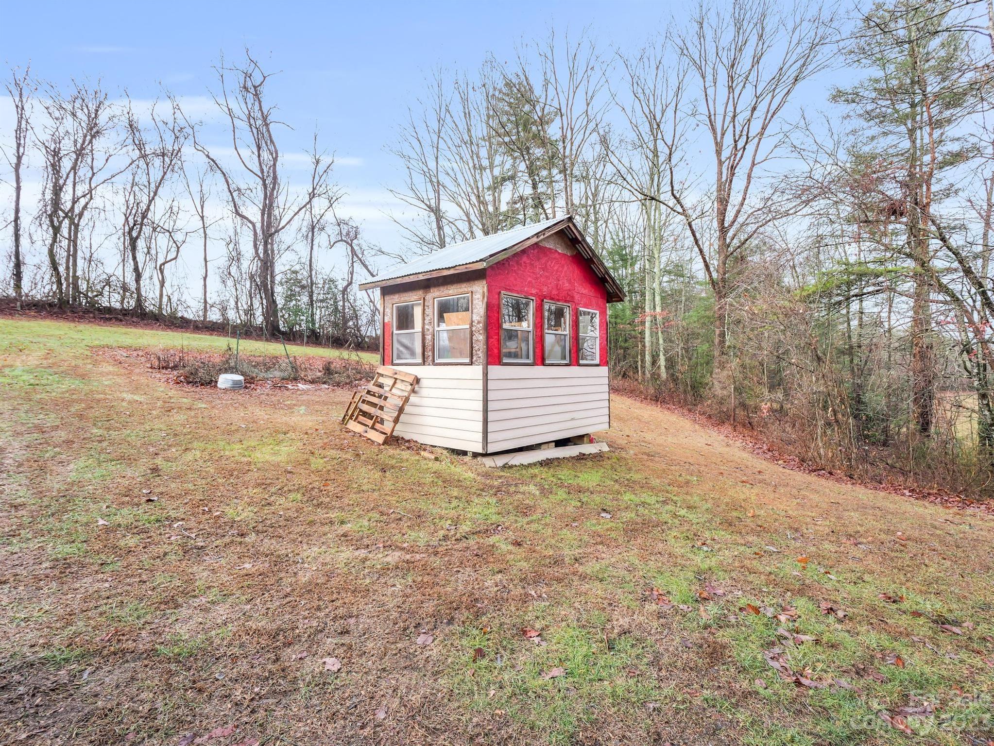 69 Hicks Mountain Road