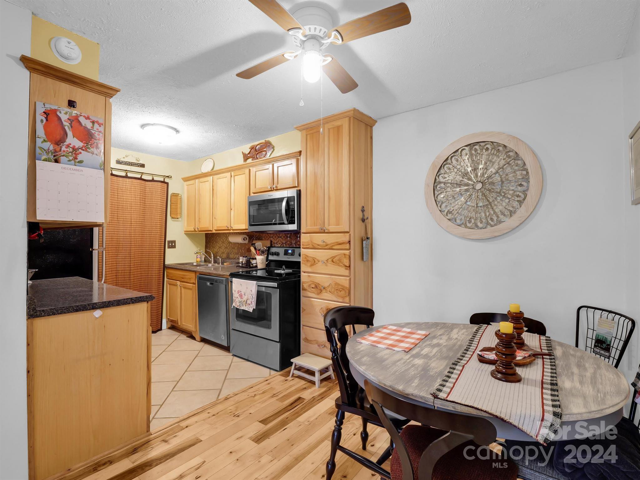 71 Shepard Square Unit: 303