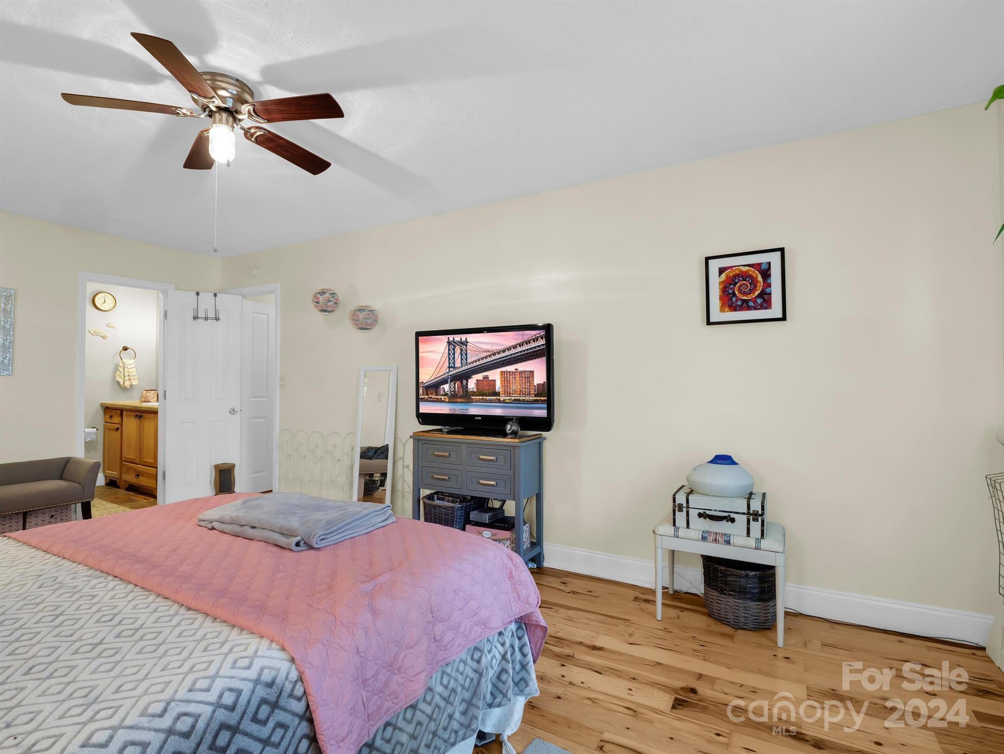 71 Shepard Square Unit: 303