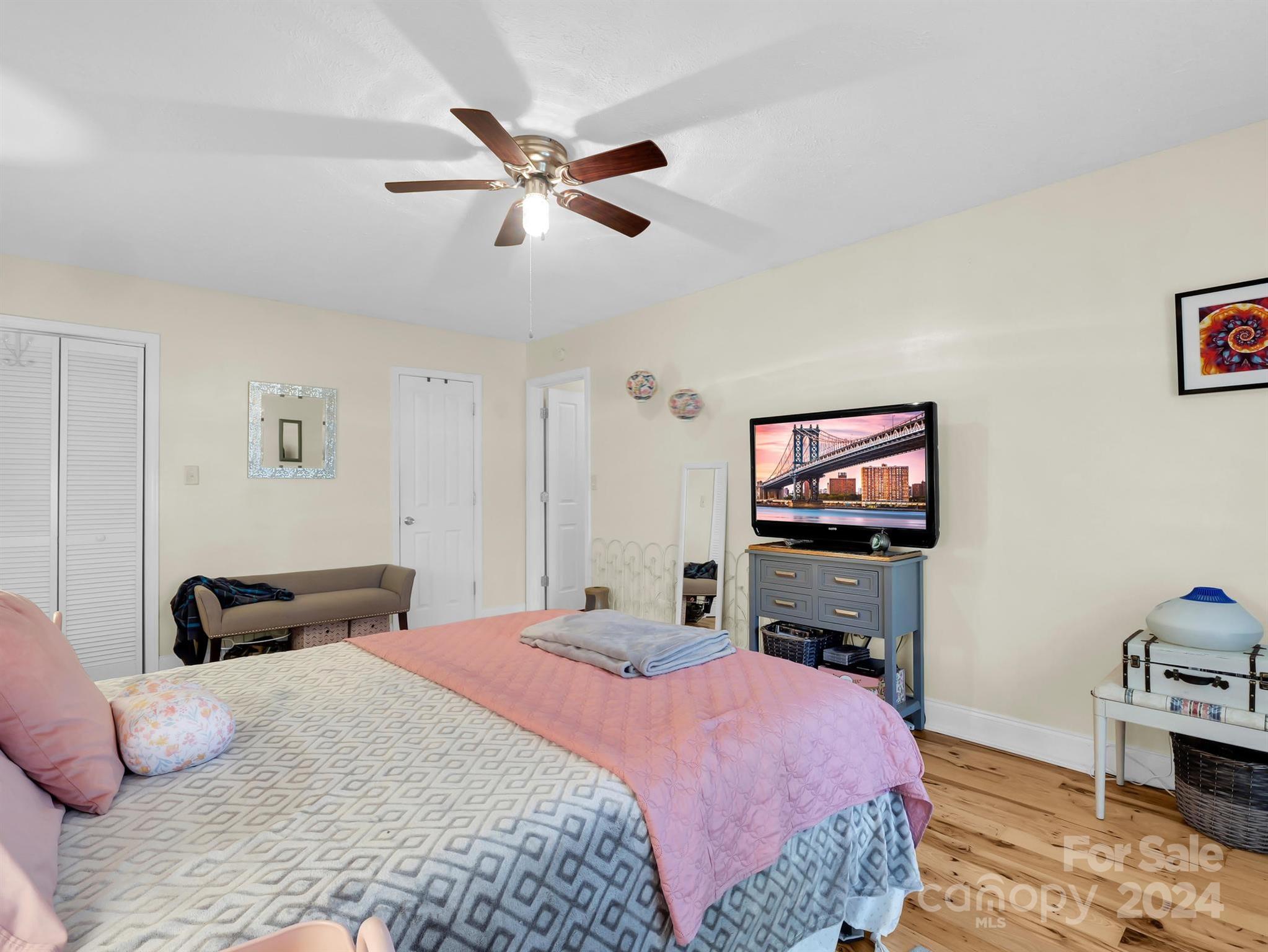 71 Shepard Square Unit: 303