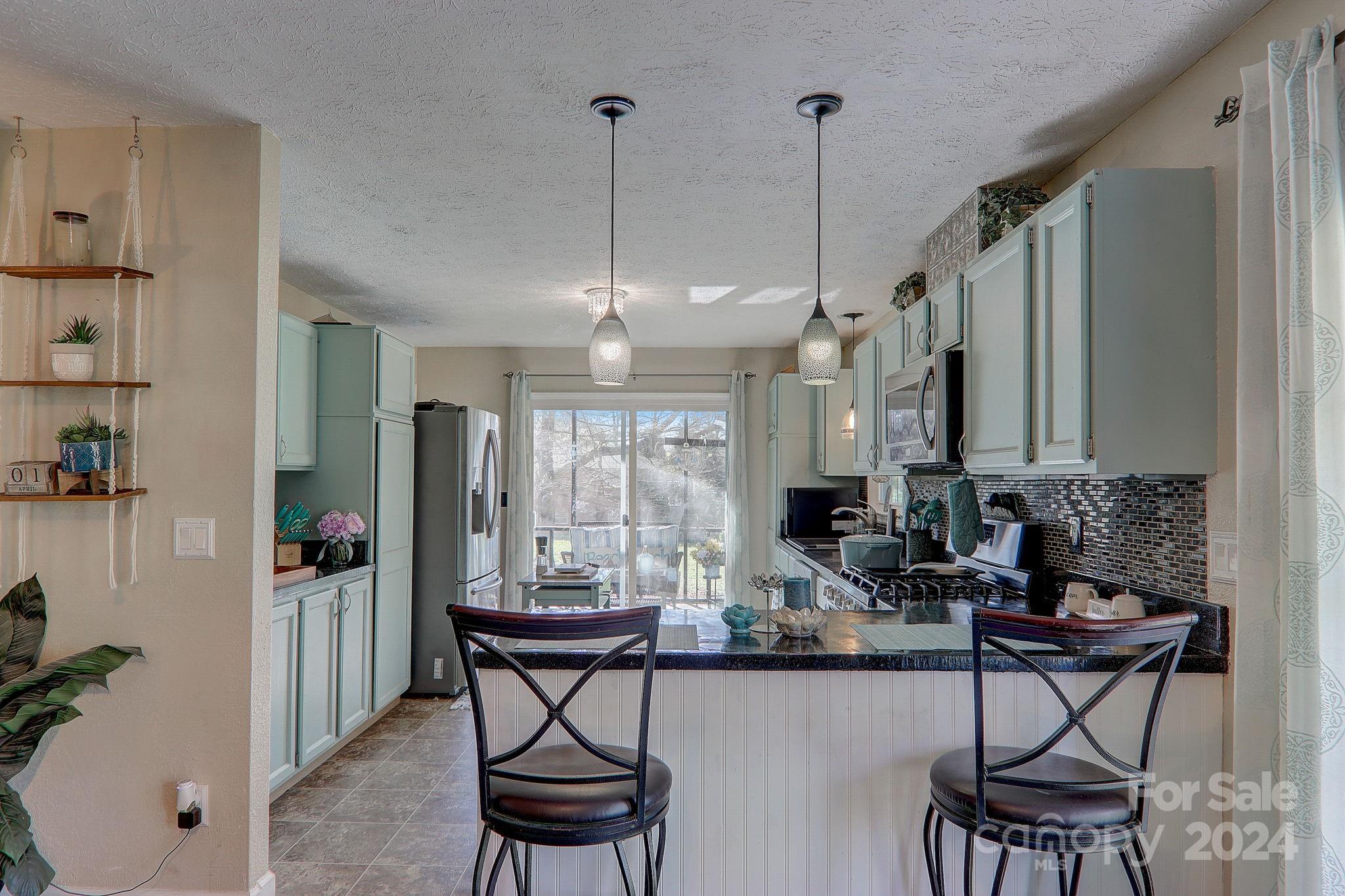 1194 Glenheath Drive