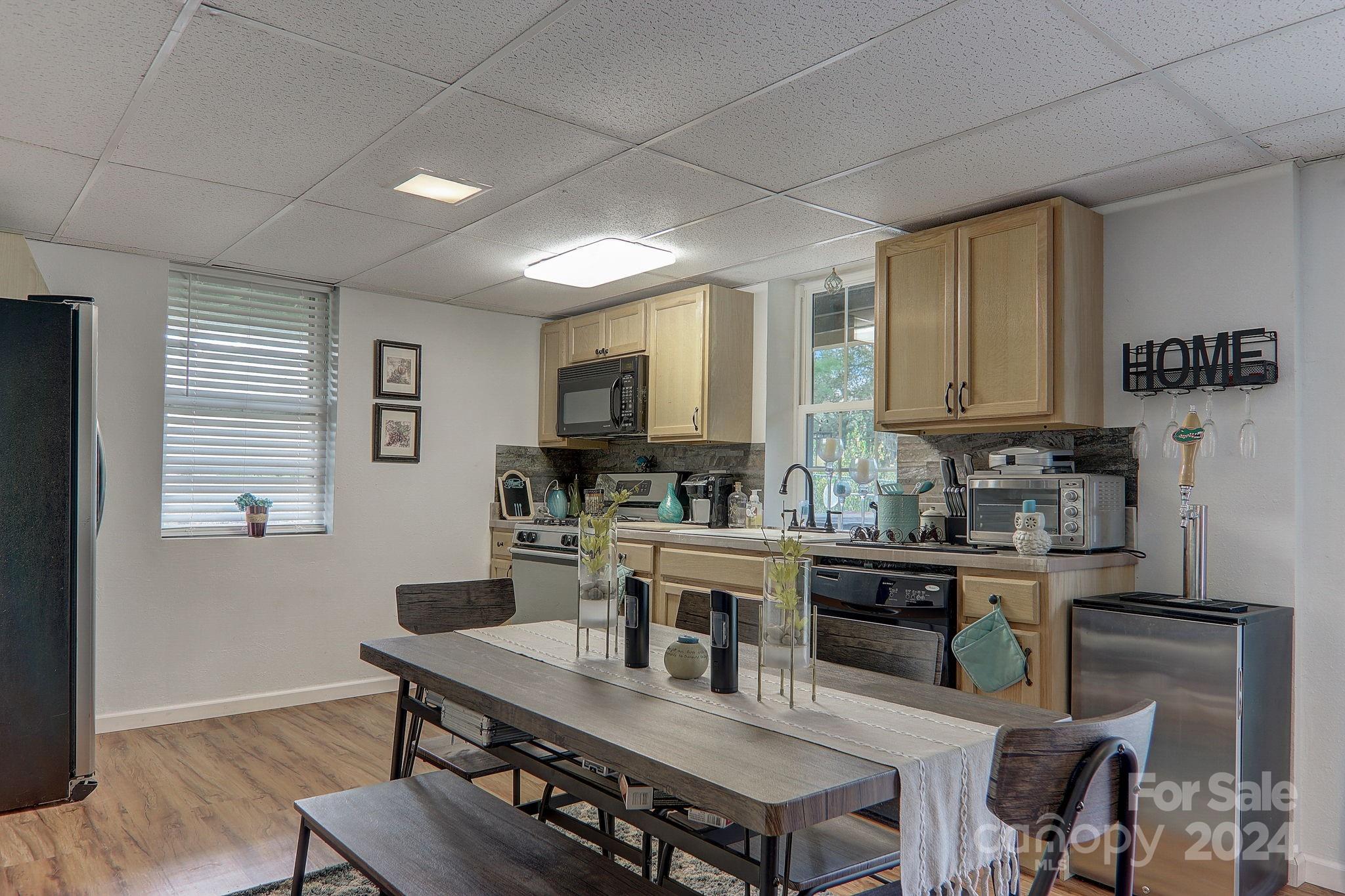 1194 Glenheath Drive