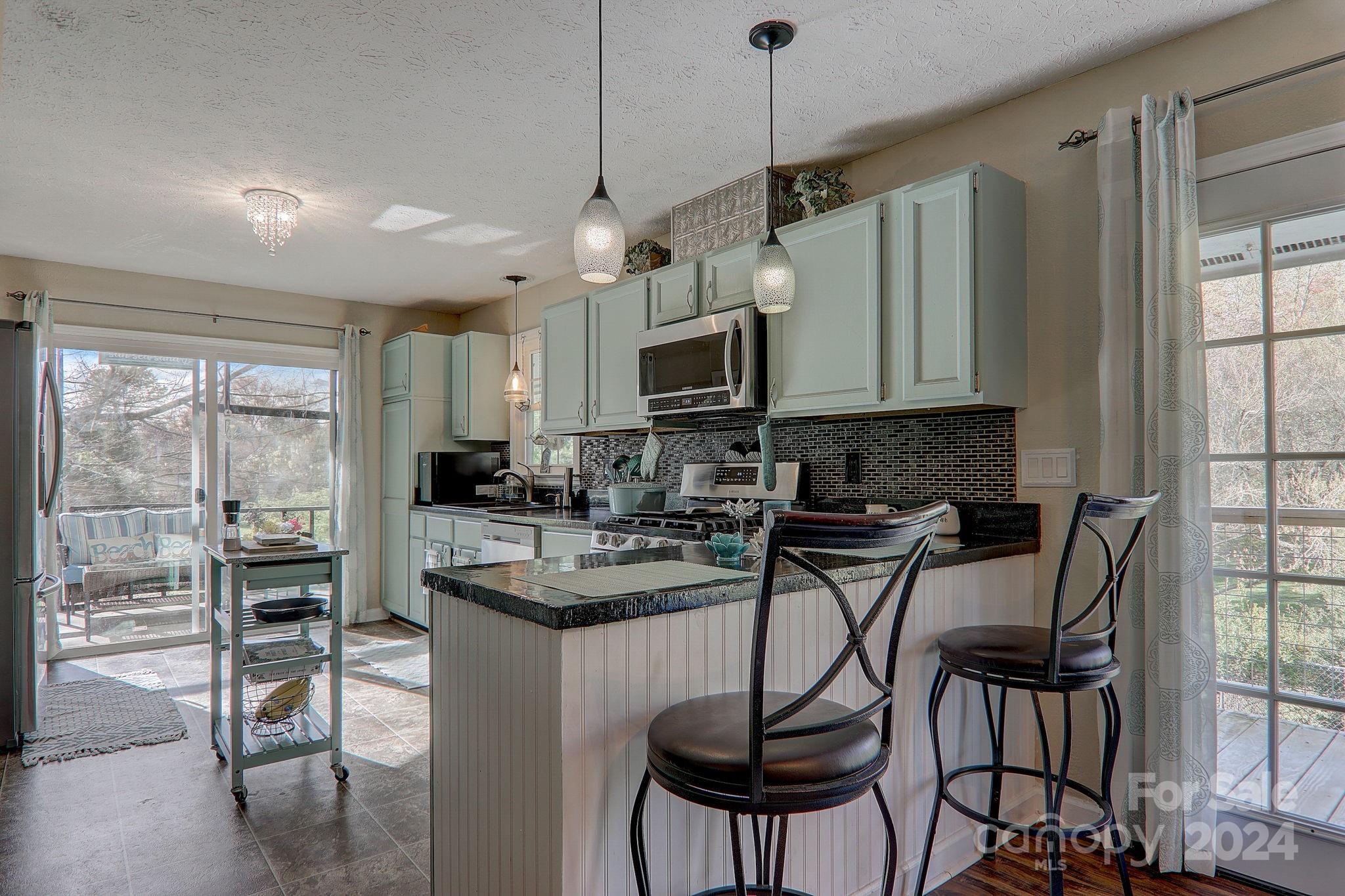 1194 Glenheath Drive
