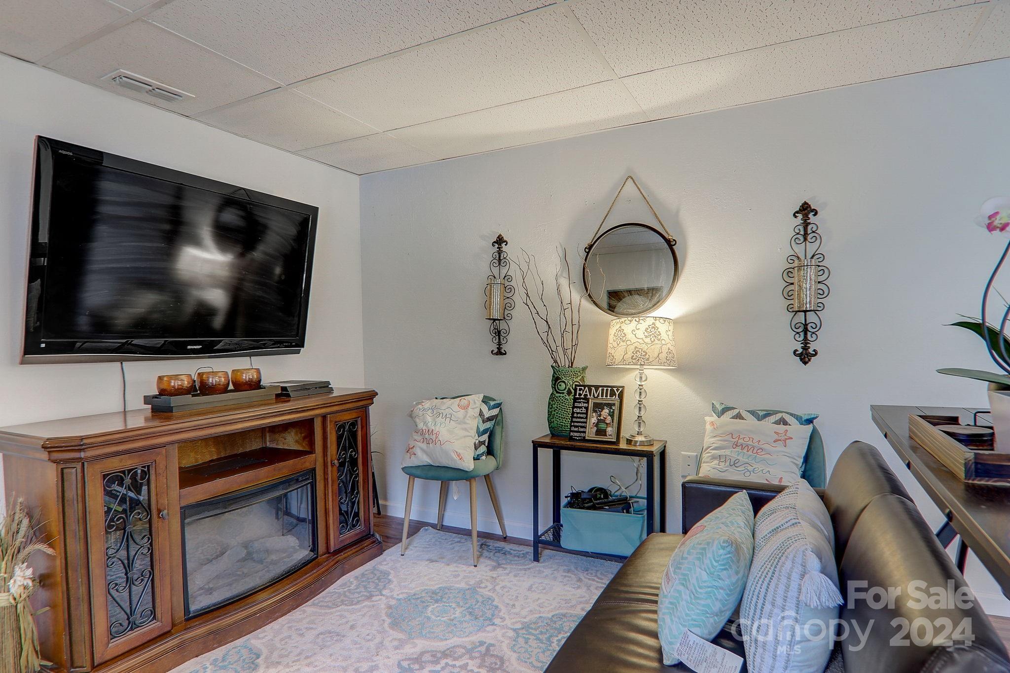 1194 Glenheath Drive