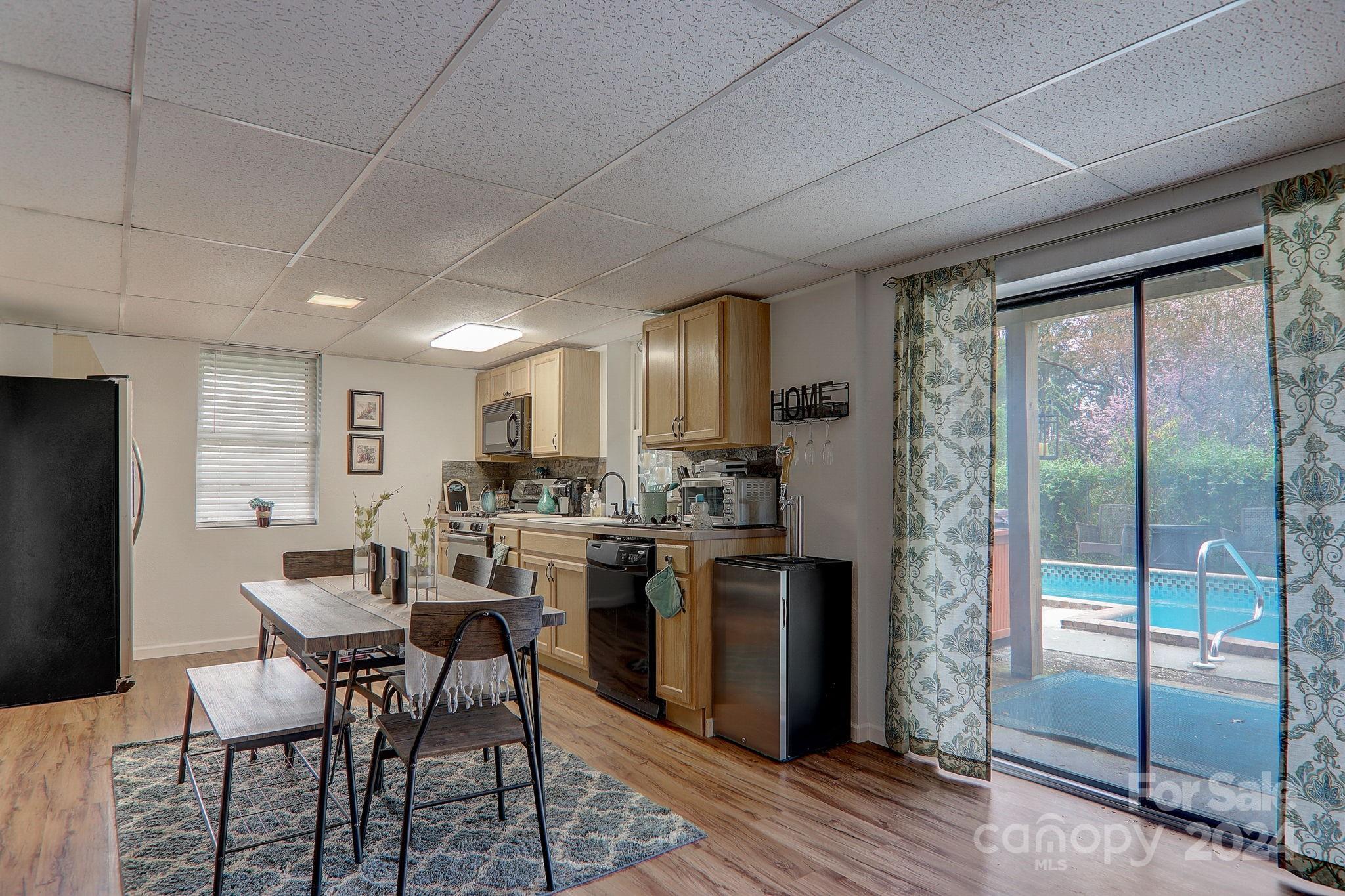 1194 Glenheath Drive