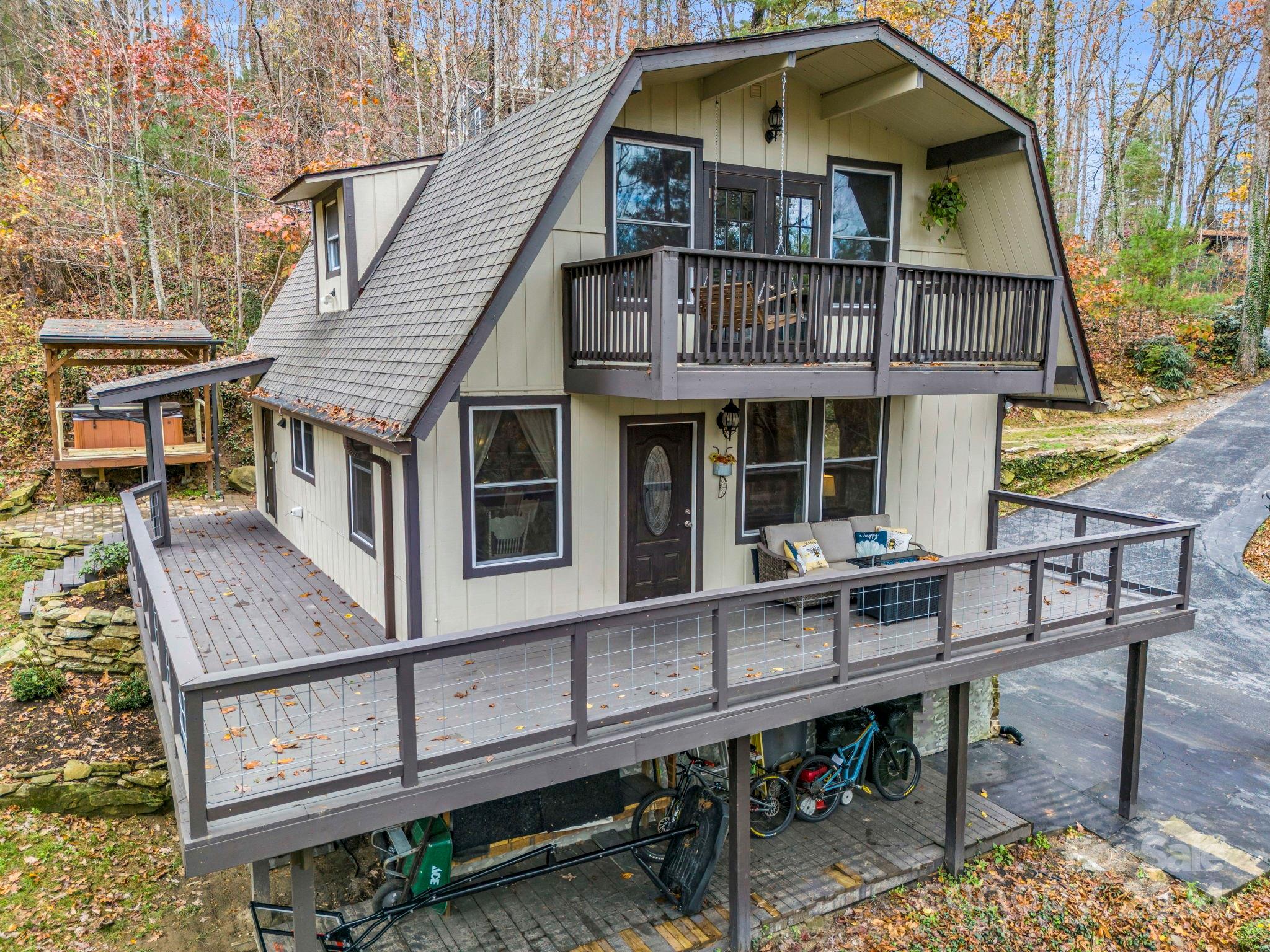 93 Foster Hill Drive
