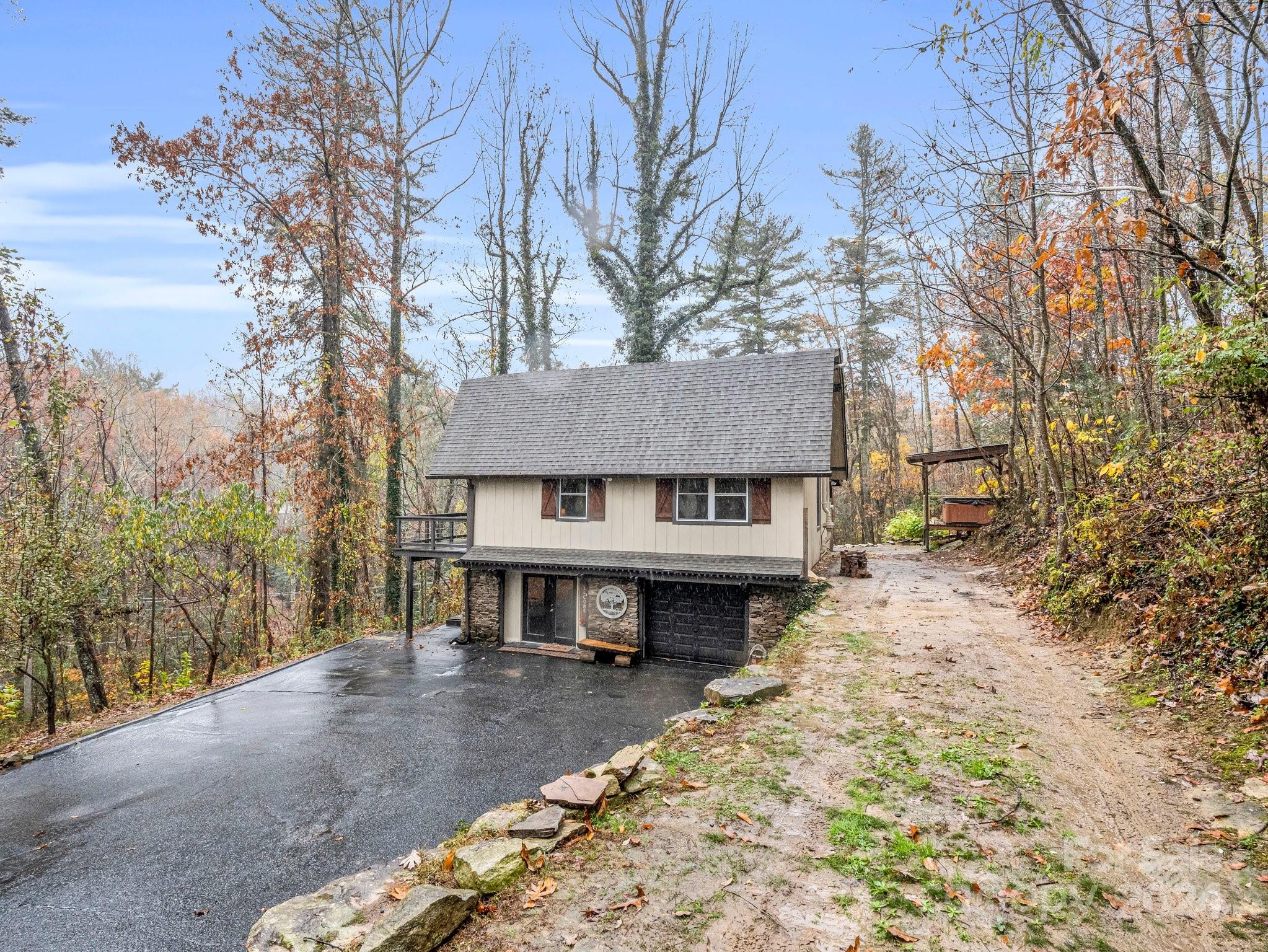 93 Foster Hill Drive