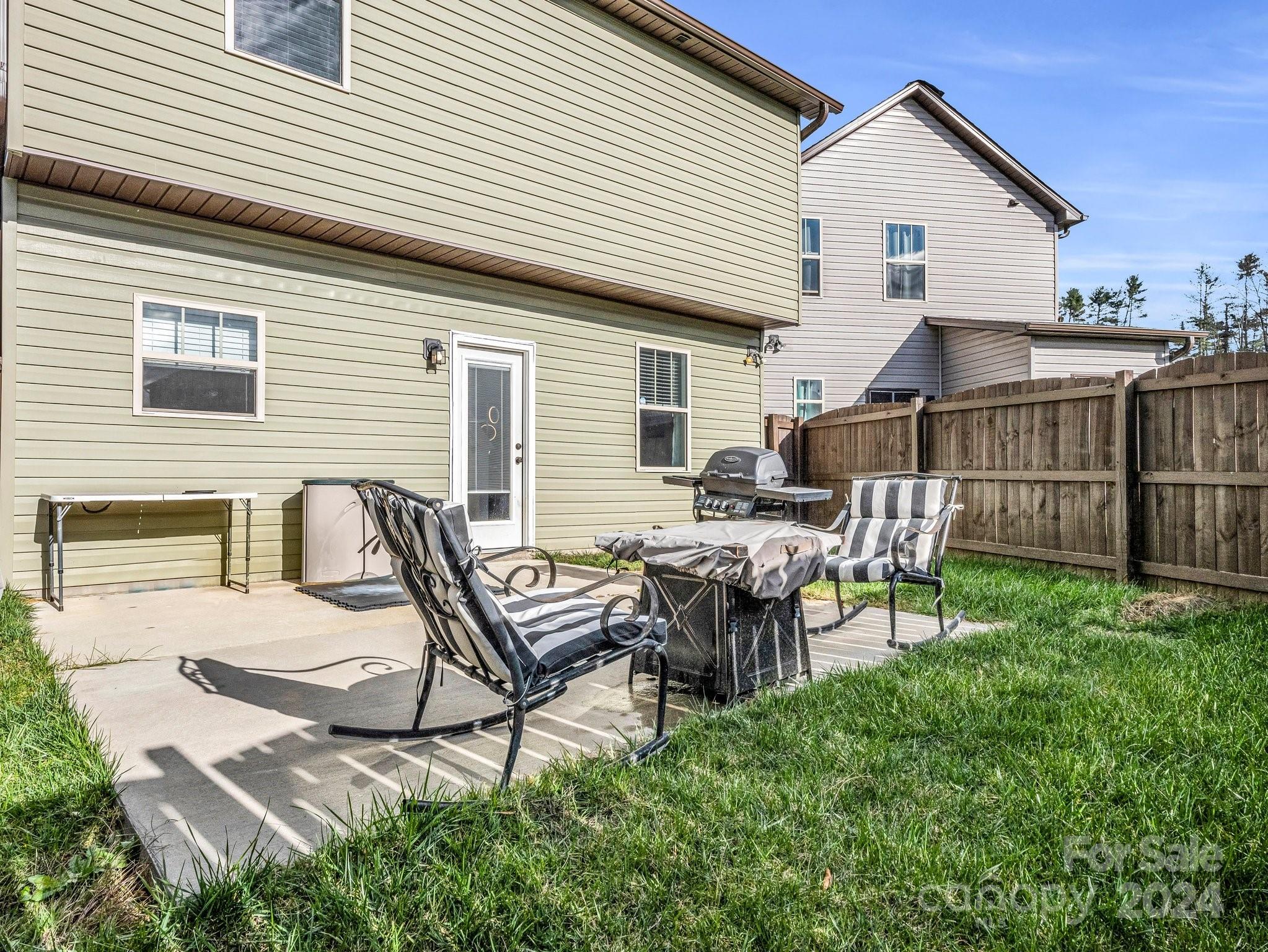 94 Cardwell Lane