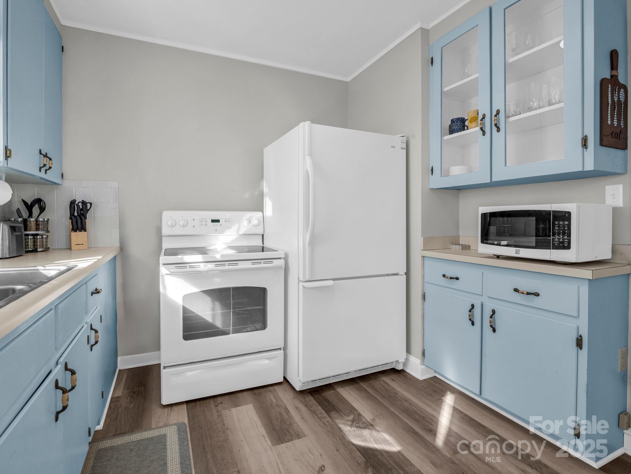 43 Montview Circle