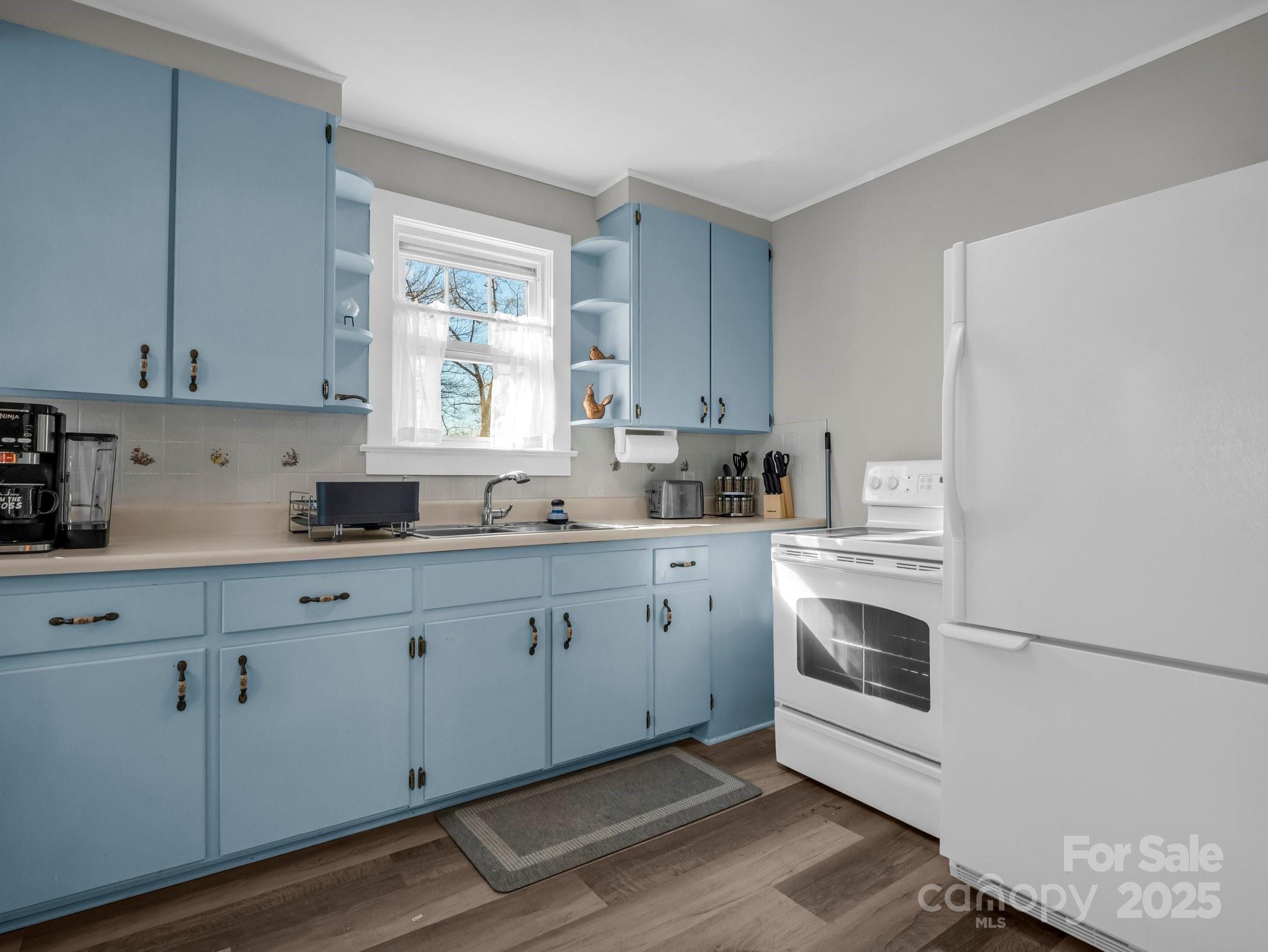 43 Montview Circle