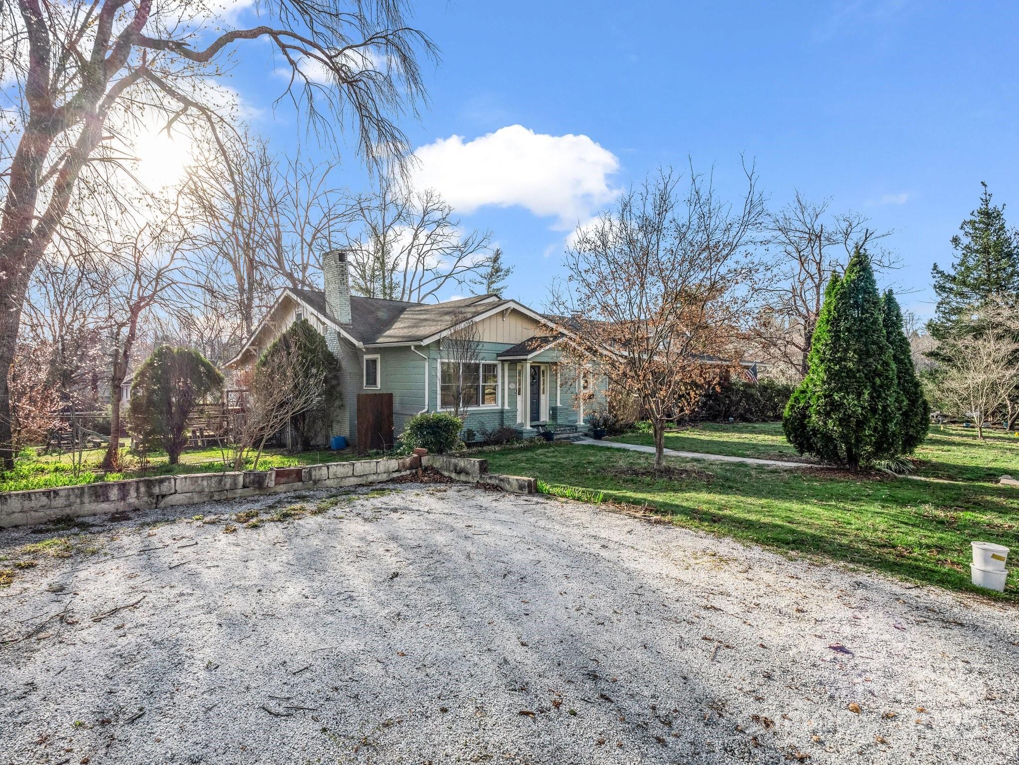 1534 Kensington Road