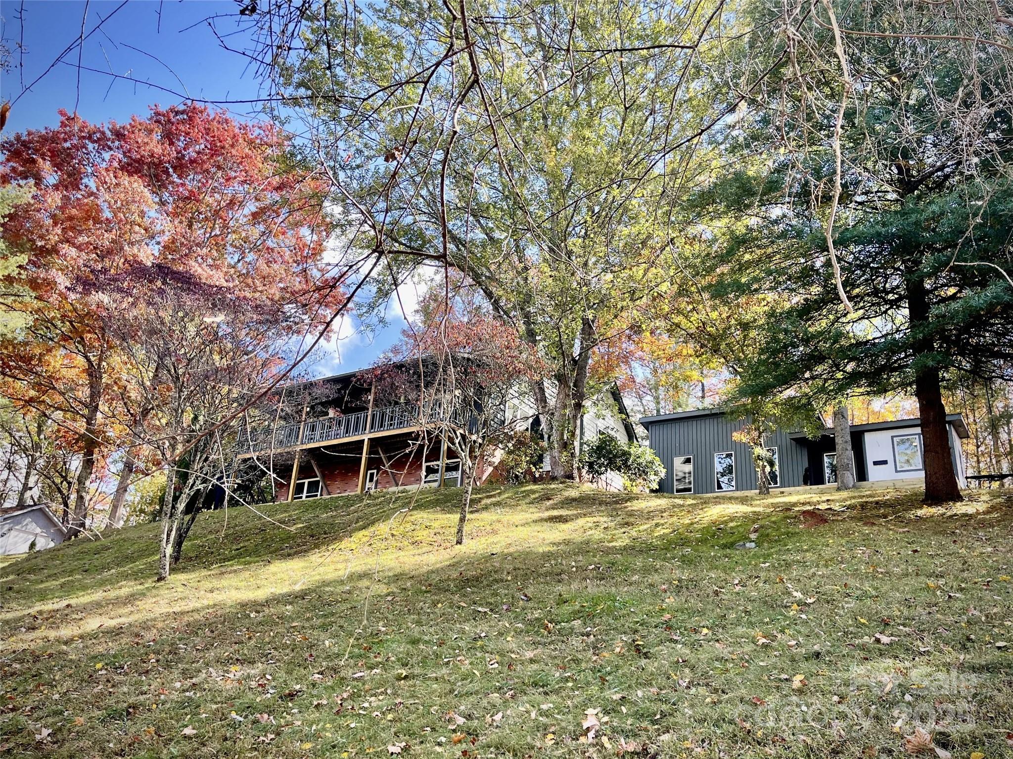 218 Hamlet Drive