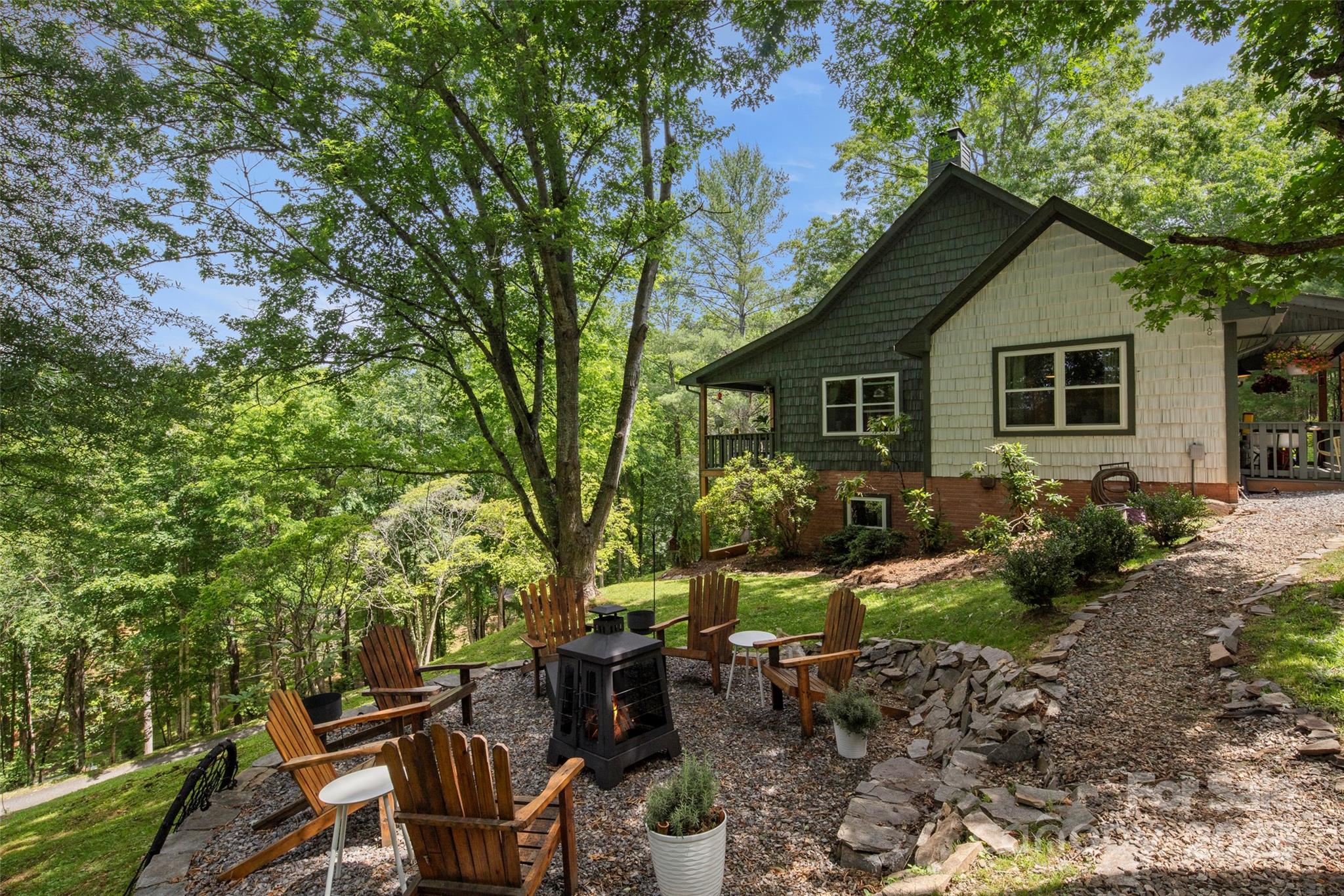 218 Hamlet Drive