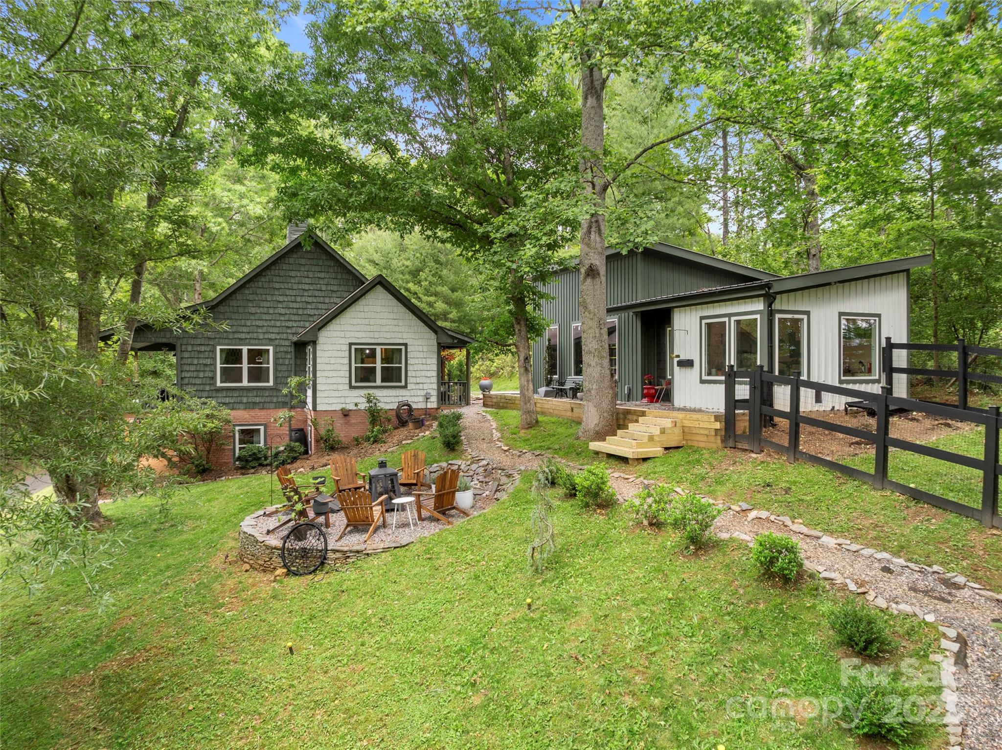 218 Hamlet Drive