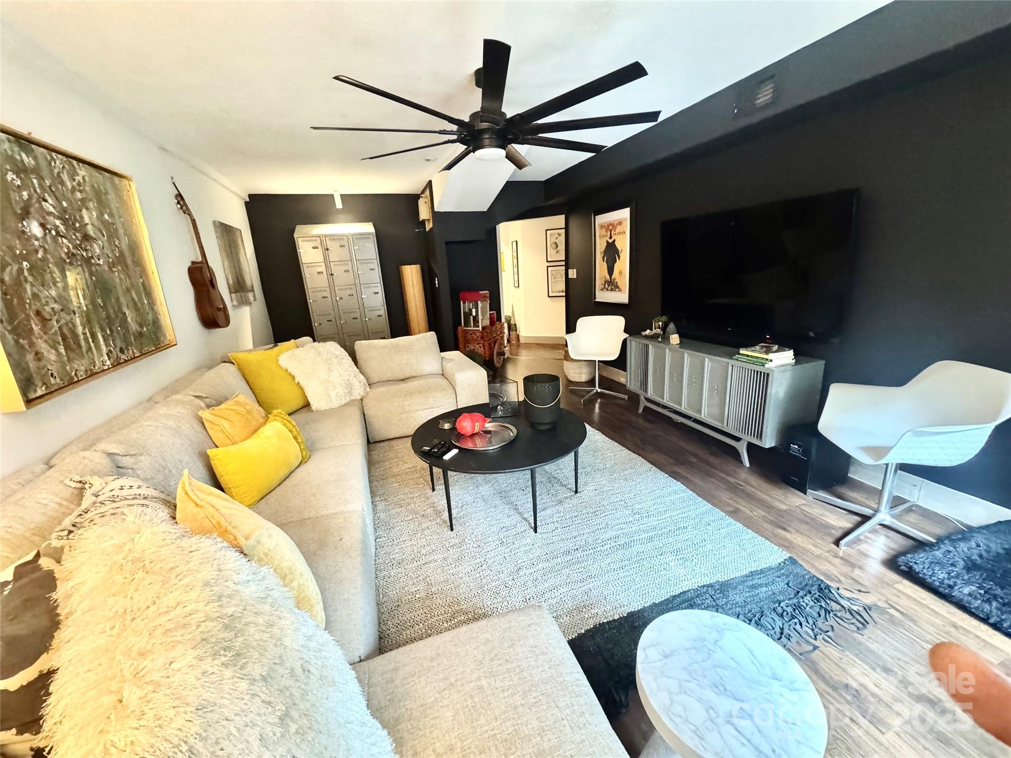 218 Hamlet Drive