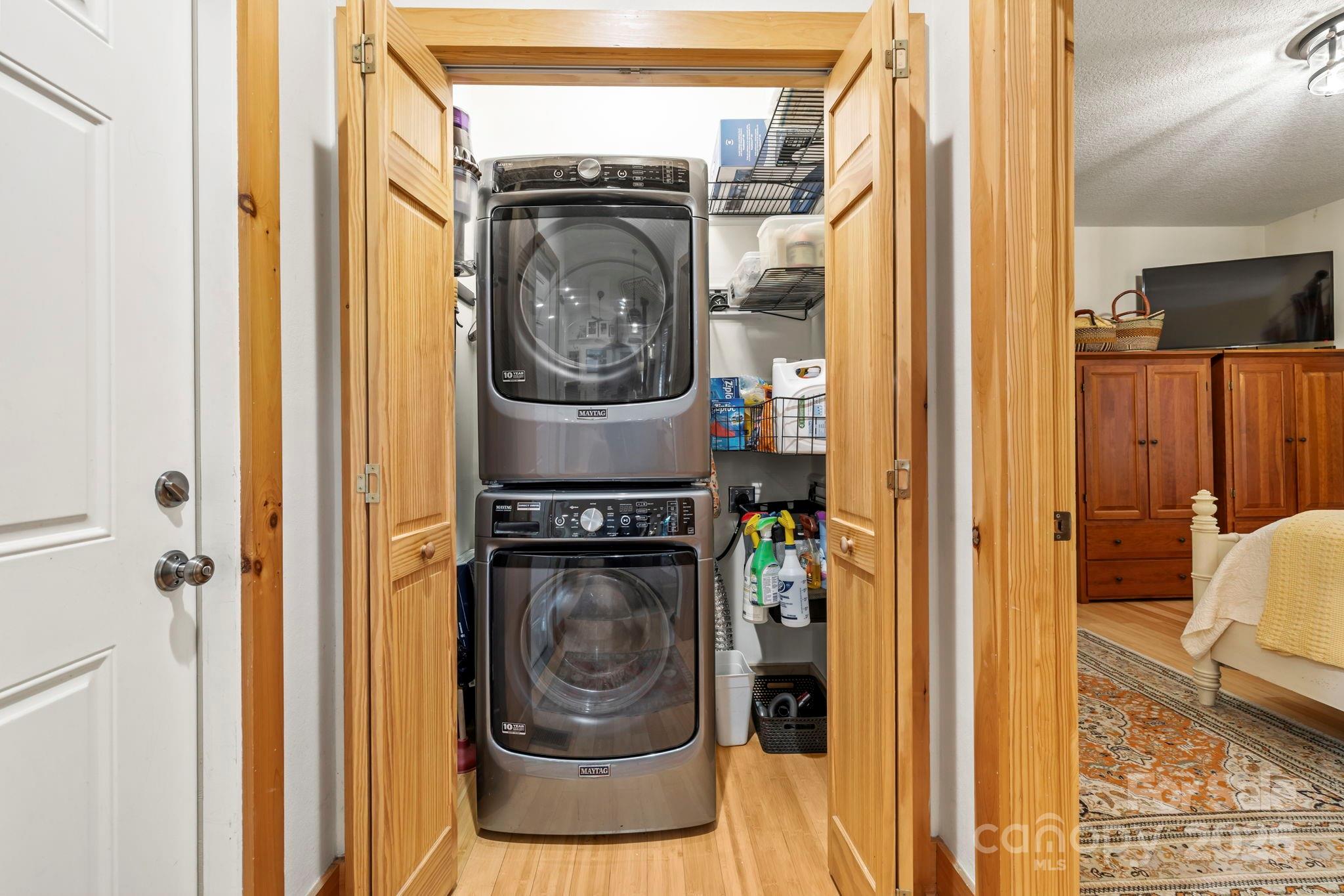 457 Hearthstone Way
