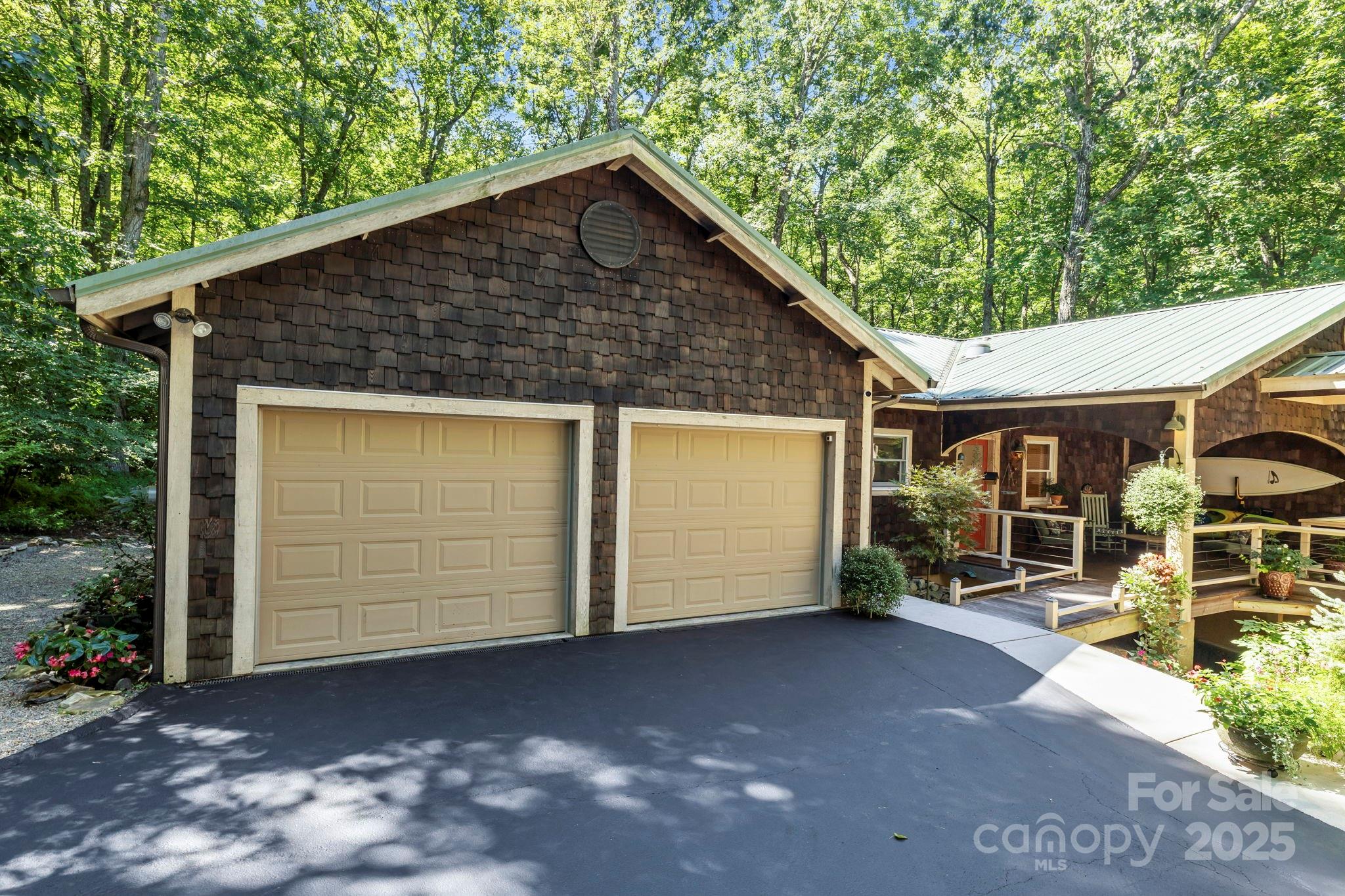 457 Hearthstone Way
