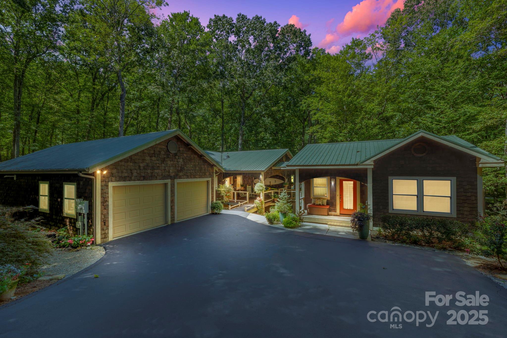 457 Hearthstone Way