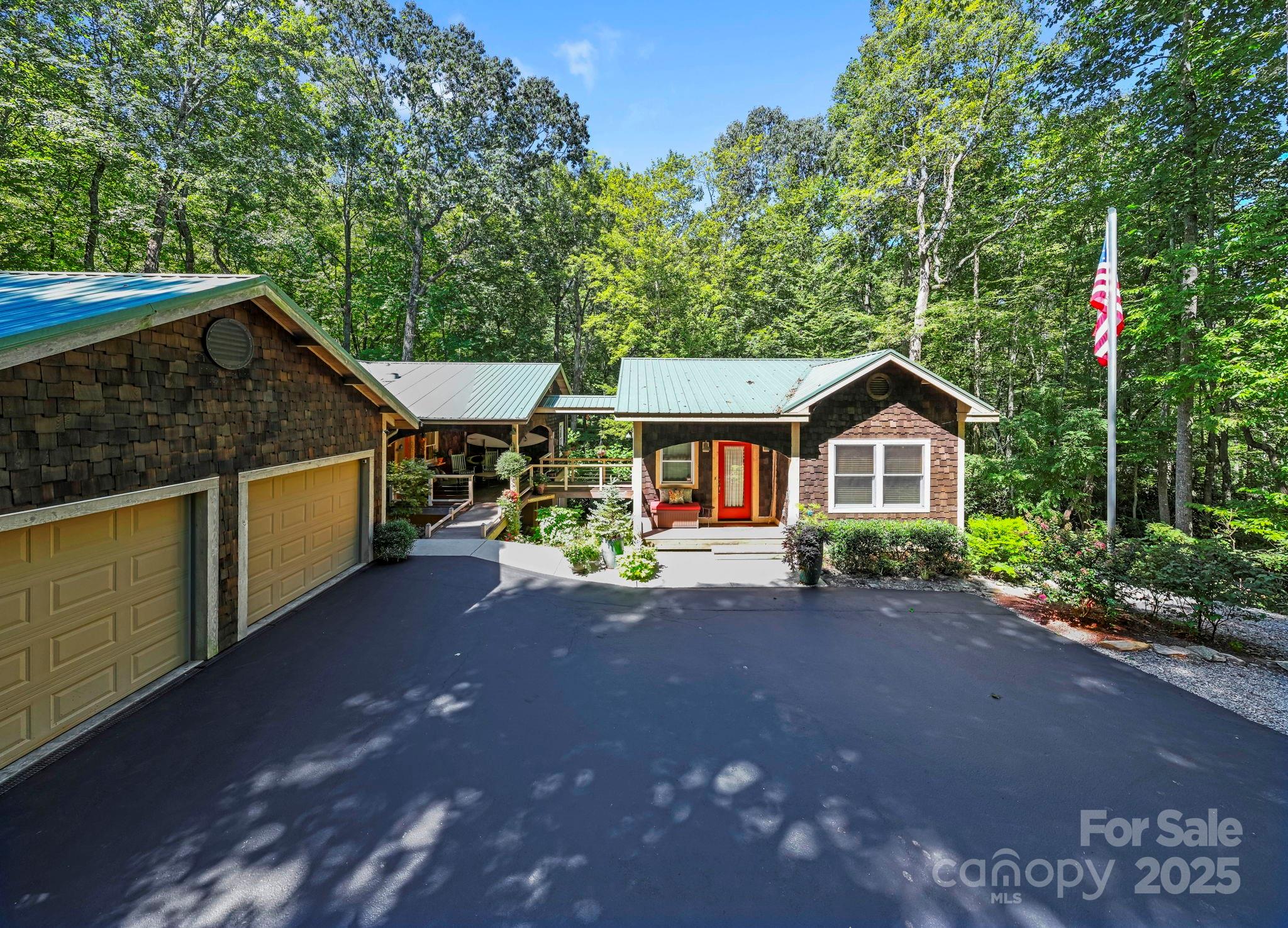 457 Hearthstone Way