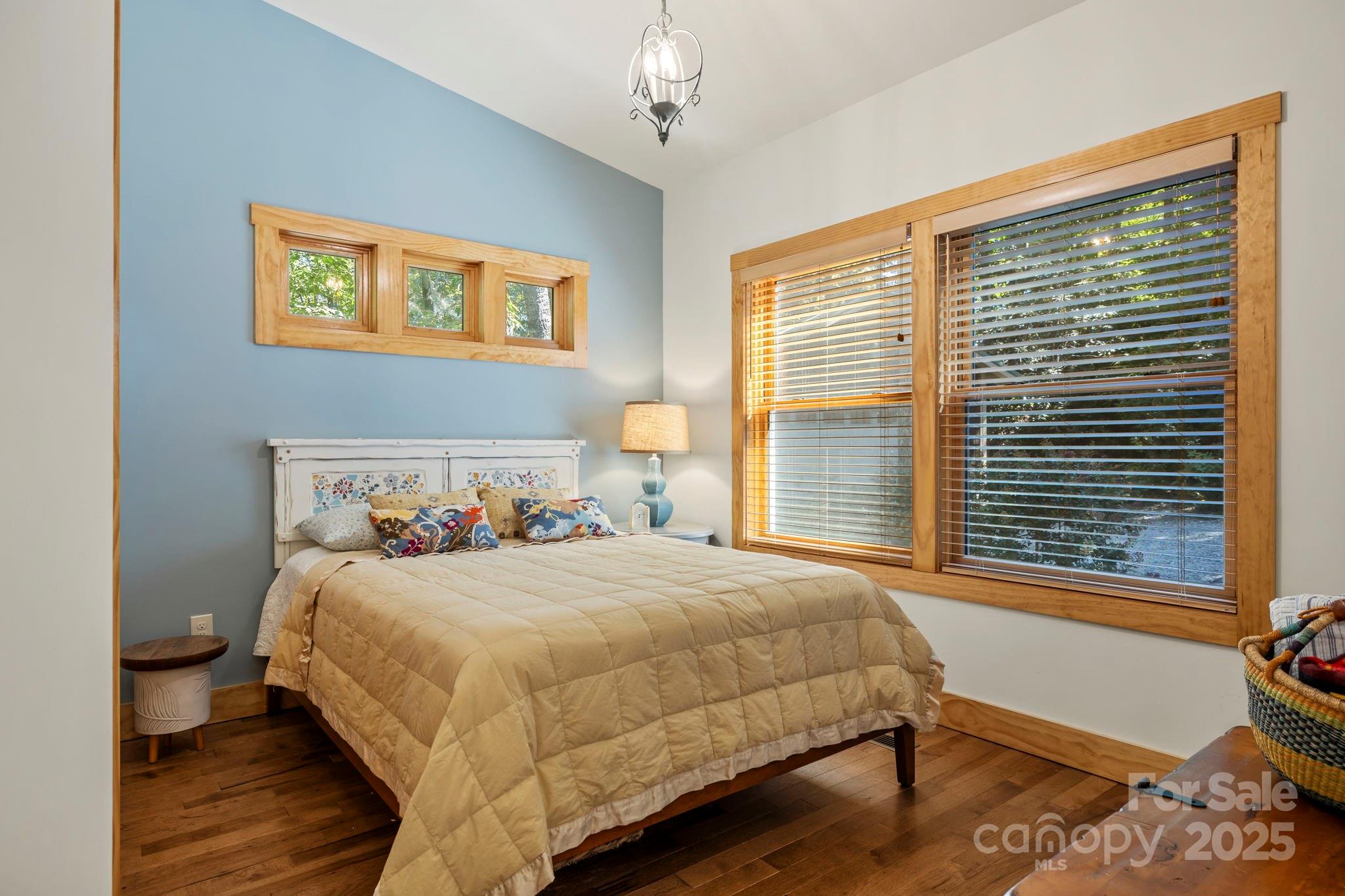 457 Hearthstone Way