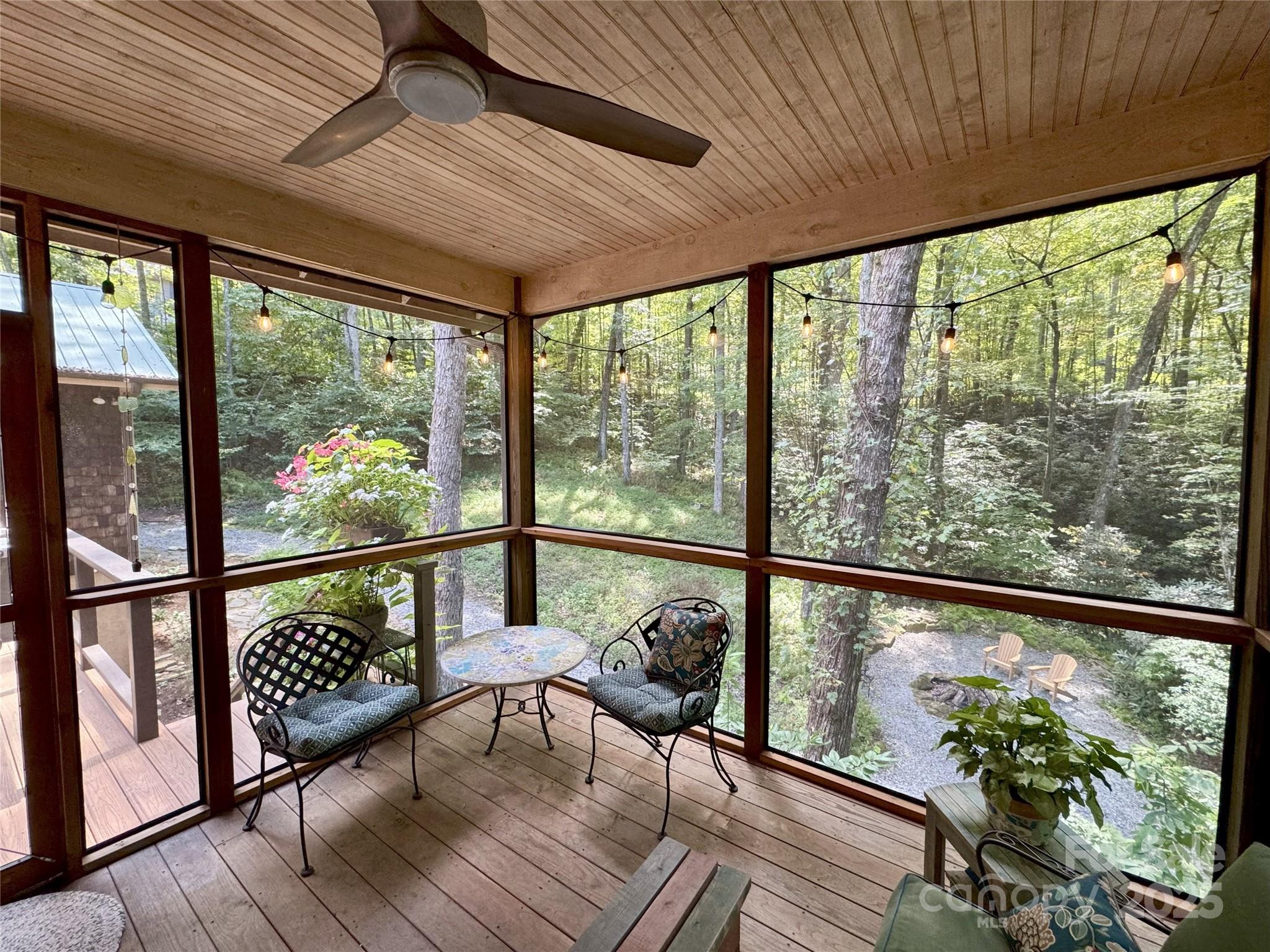 457 Hearthstone Way