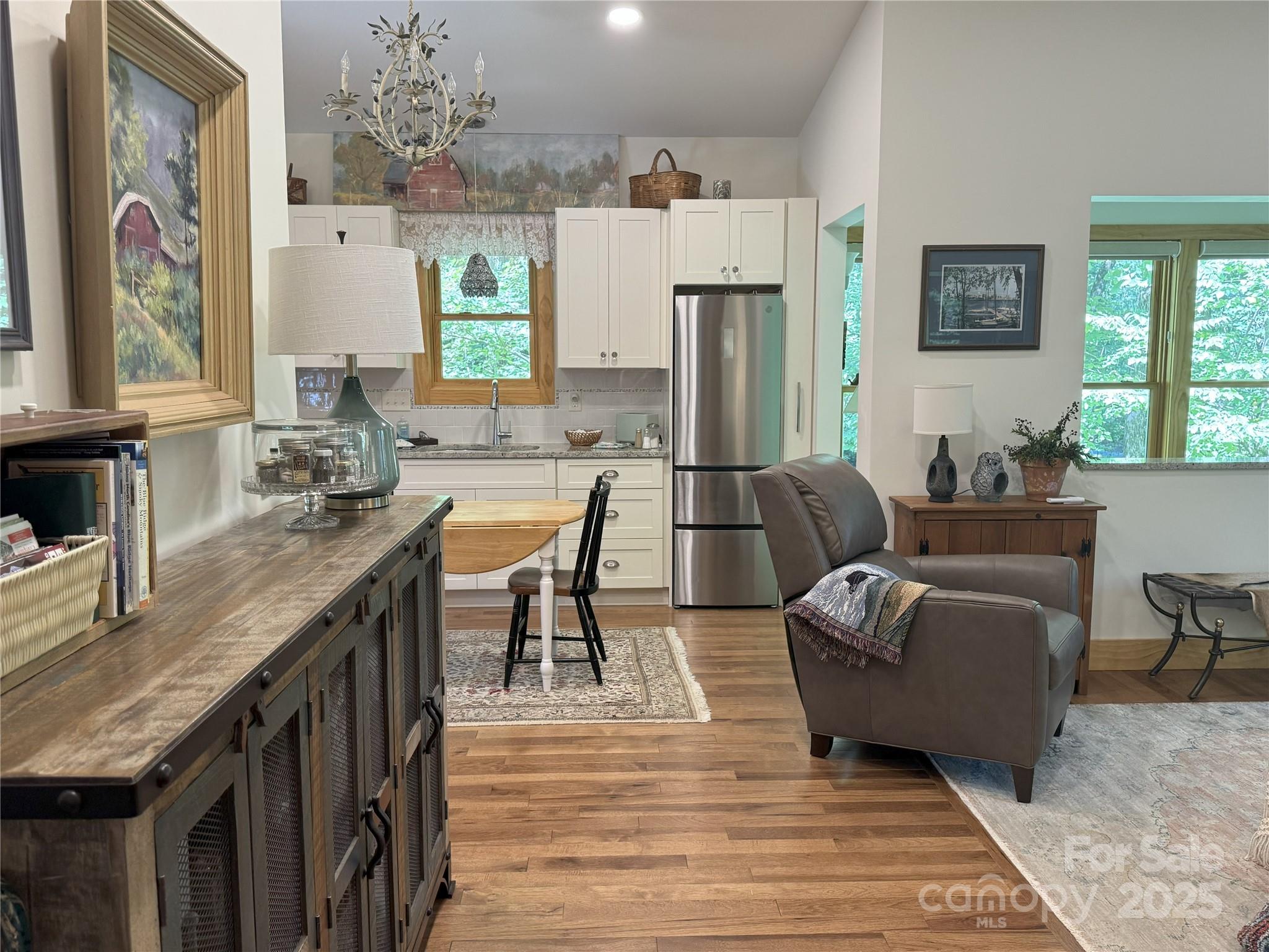 457 Hearthstone Way