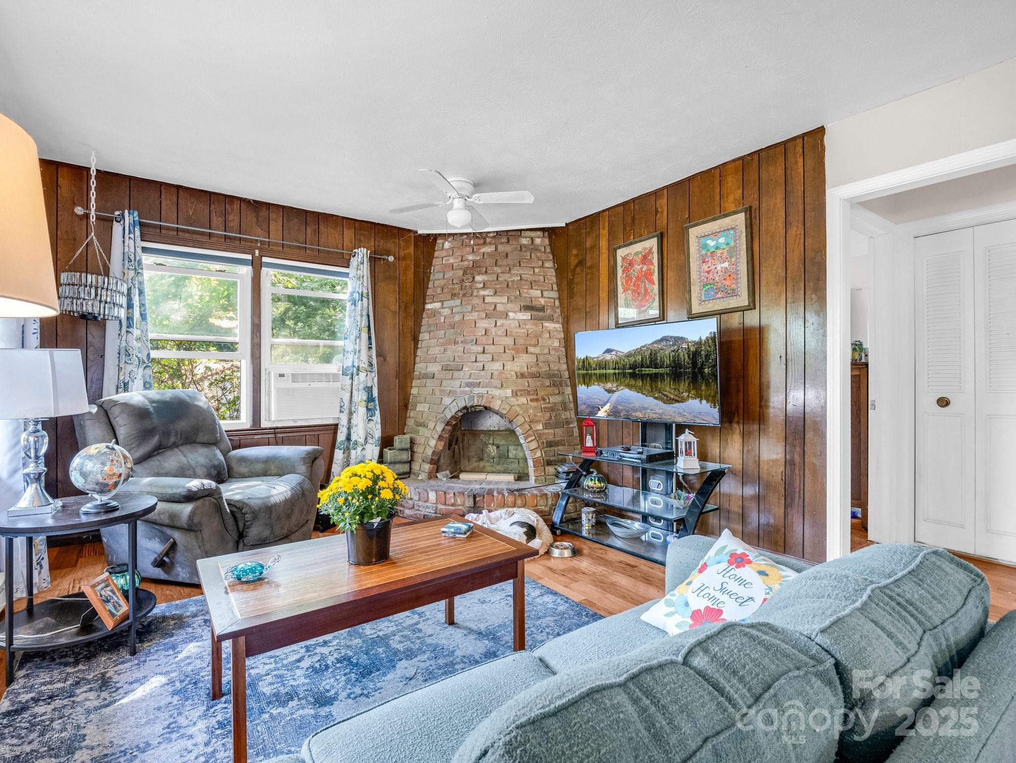 285 Cosmos Drive