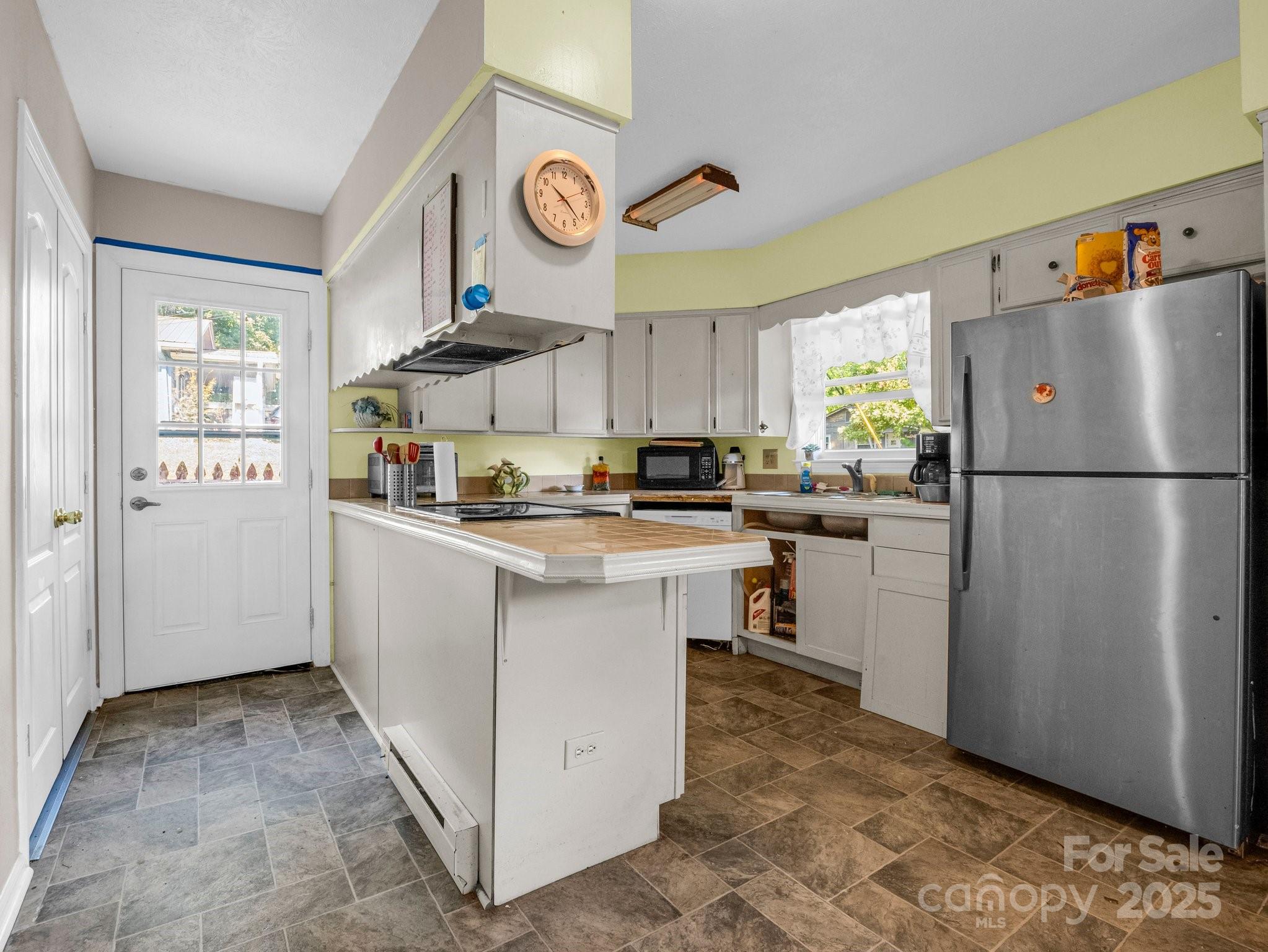 285 Cosmos Drive