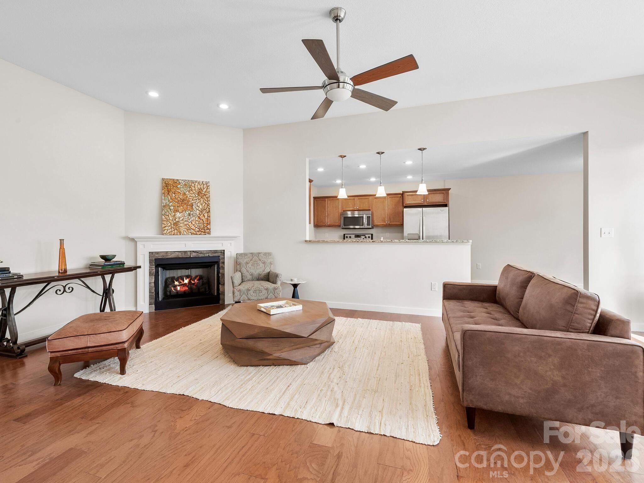 29 Kaylor Drive Unit: TH38