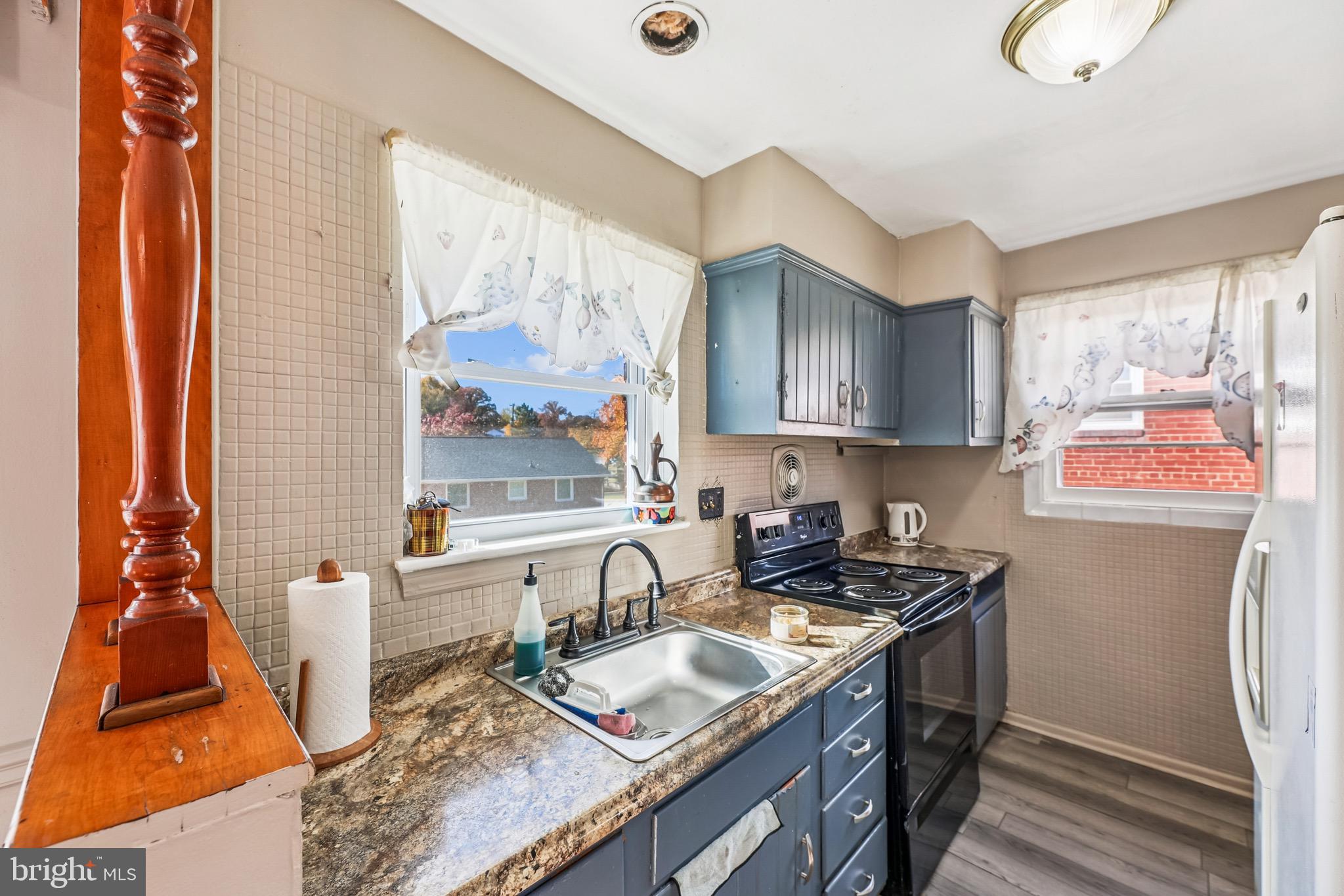 8407 QUINTANA STREET