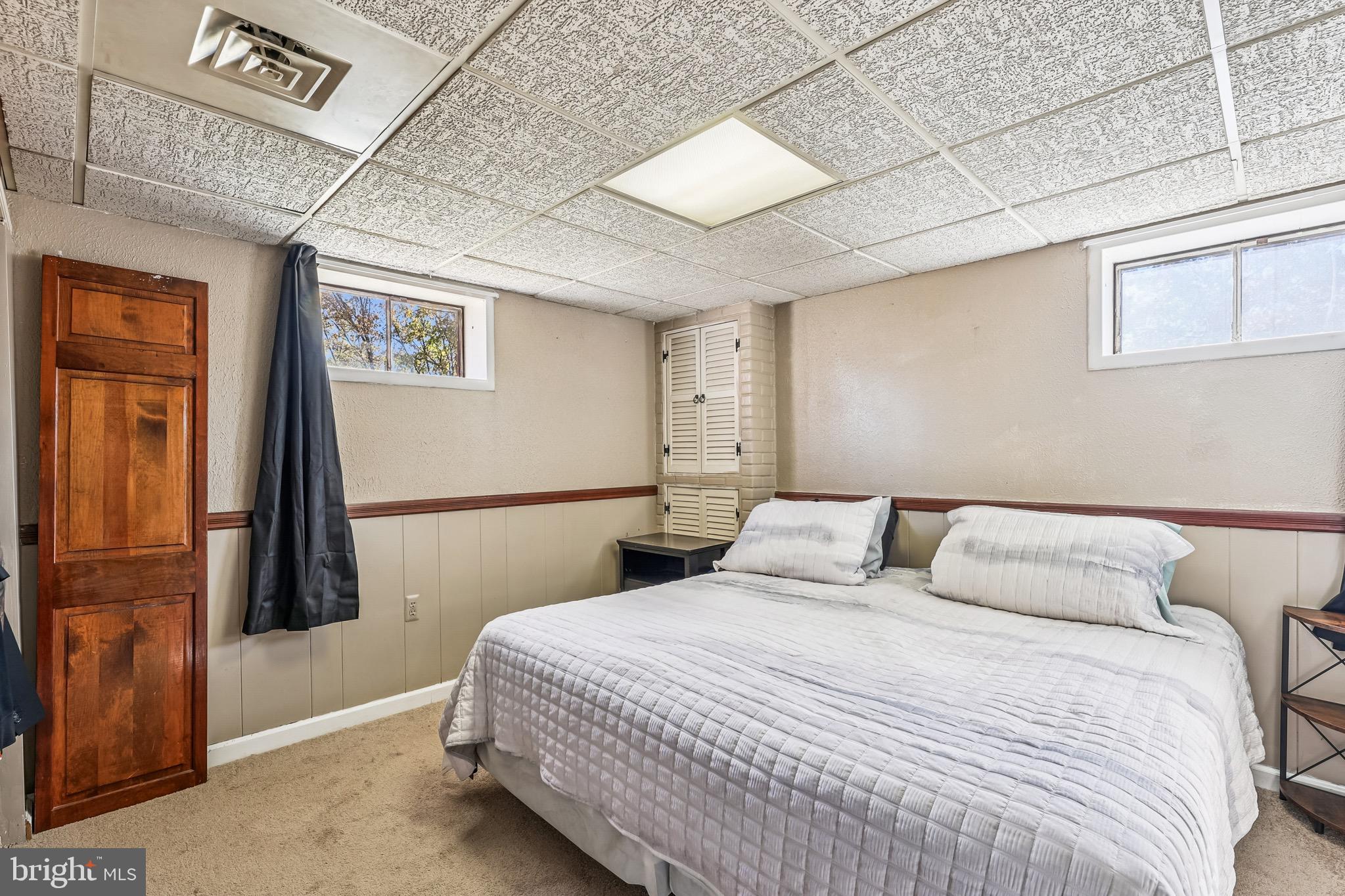 8407 QUINTANA STREET