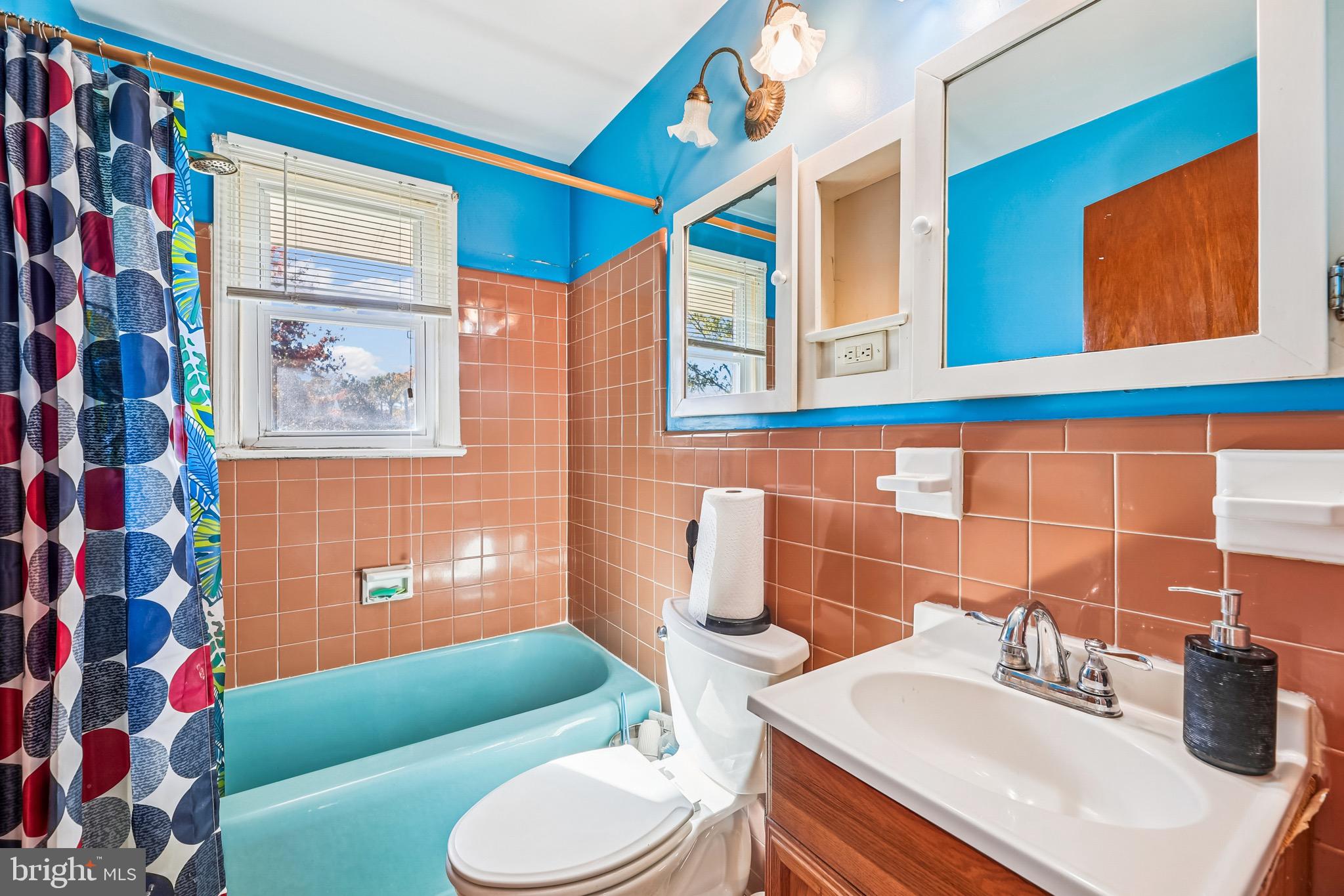 8407 QUINTANA STREET