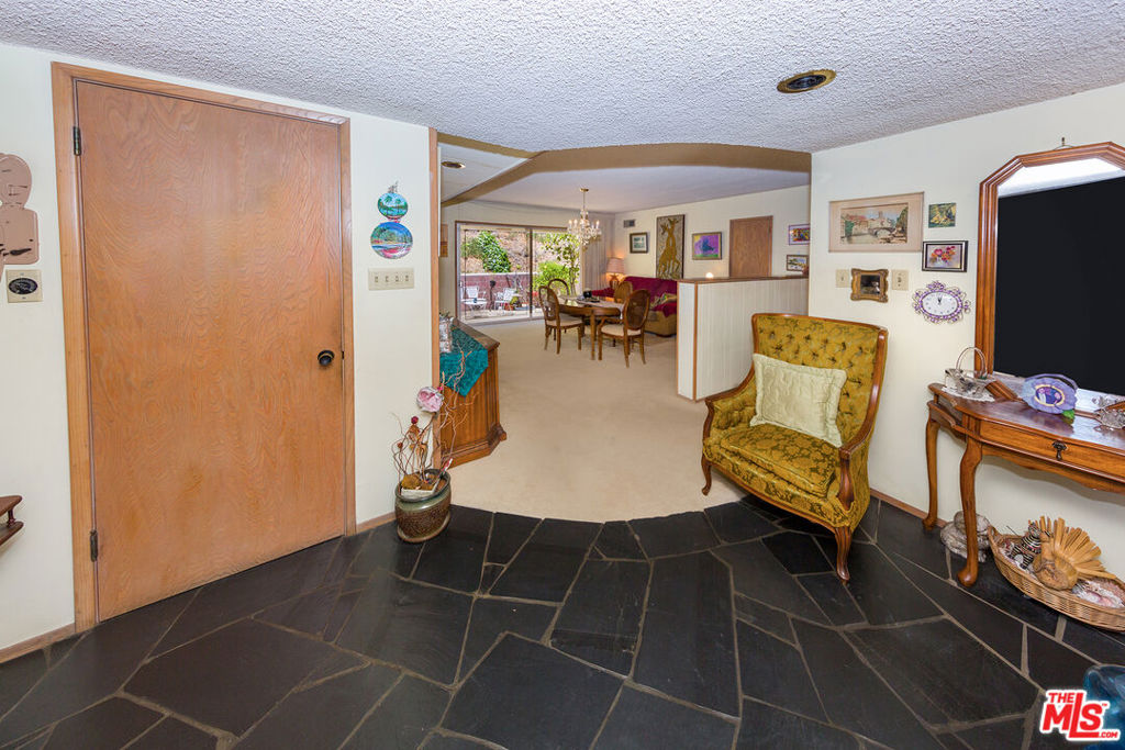 2321 Coldwater Canyon Drive