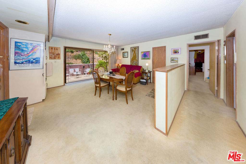 2321 Coldwater Canyon Drive