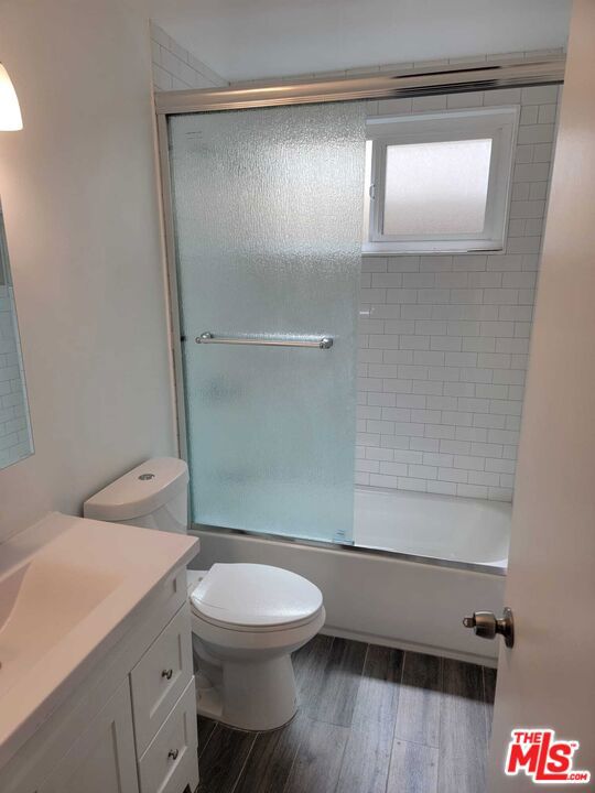 10717 Bloomfield Street