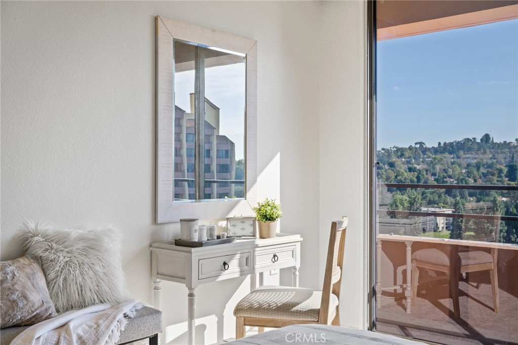 24055 Paseo Del Lago 1106