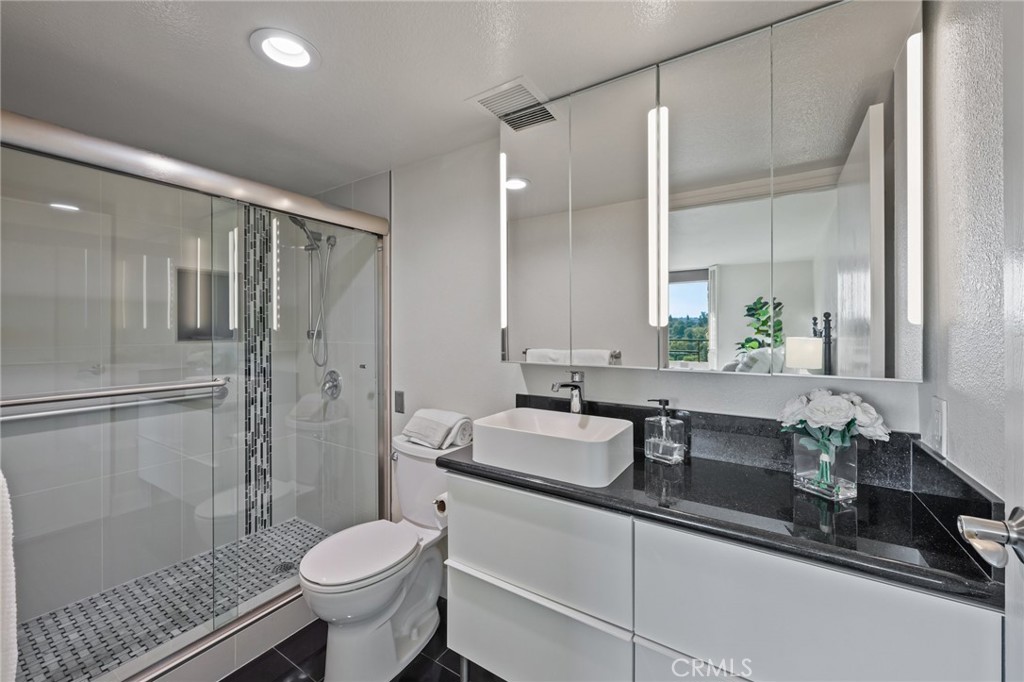 24055 Paseo Del Lago 1106