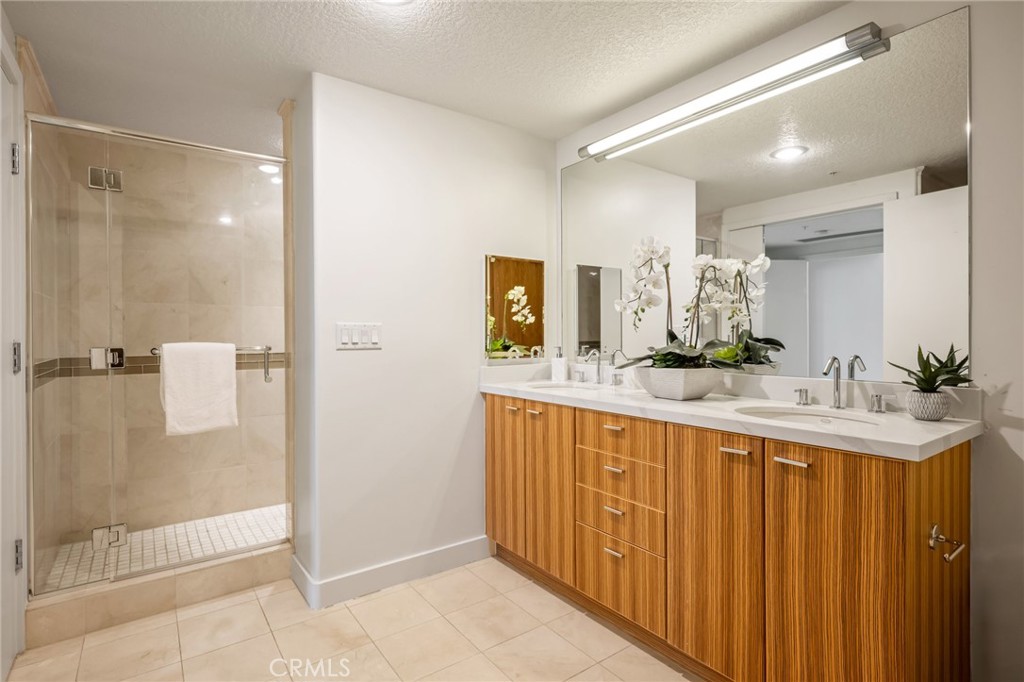 3131 Michelson Drive 1702