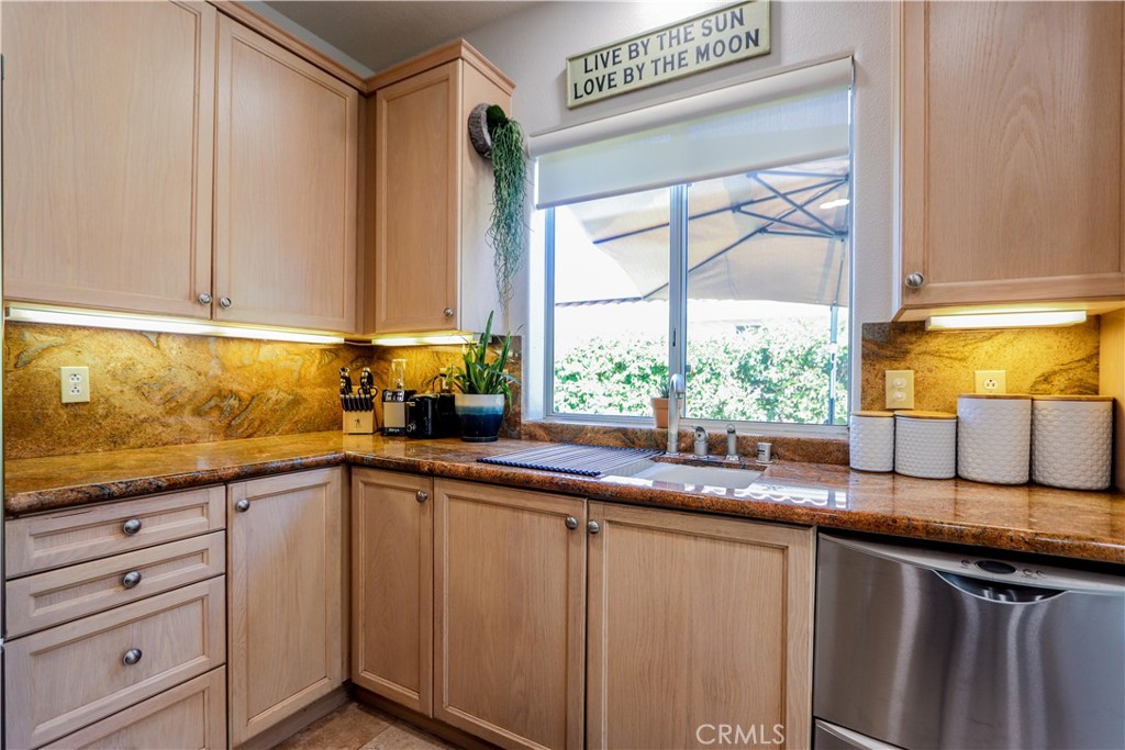 44250 Indian Canyon Lane