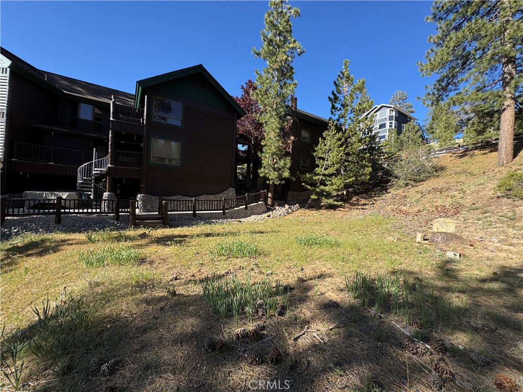 589 Cove Drive