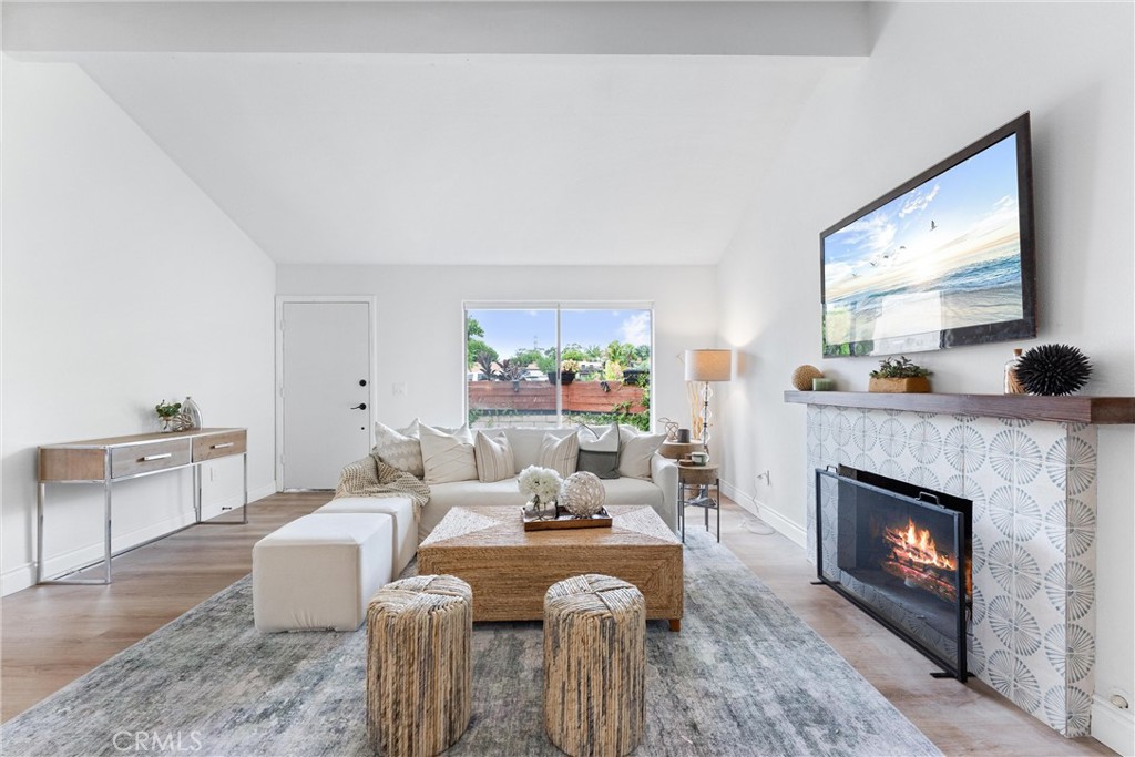 31206 Calle San Pedro