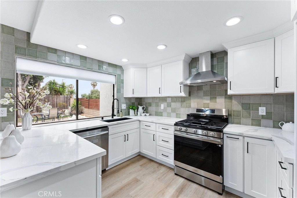 31206 Calle San Pedro