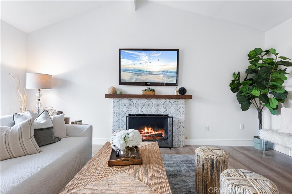 31206 Calle San Pedro