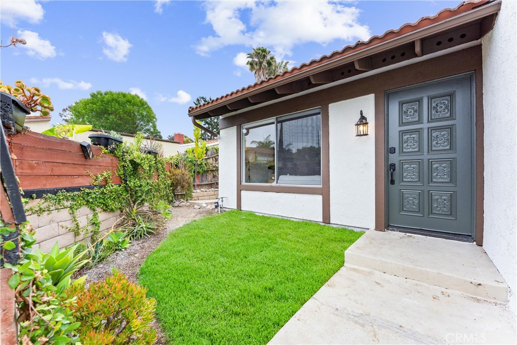 31206 Calle San Pedro