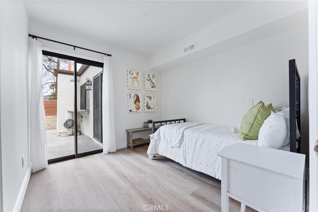 31206 Calle San Pedro