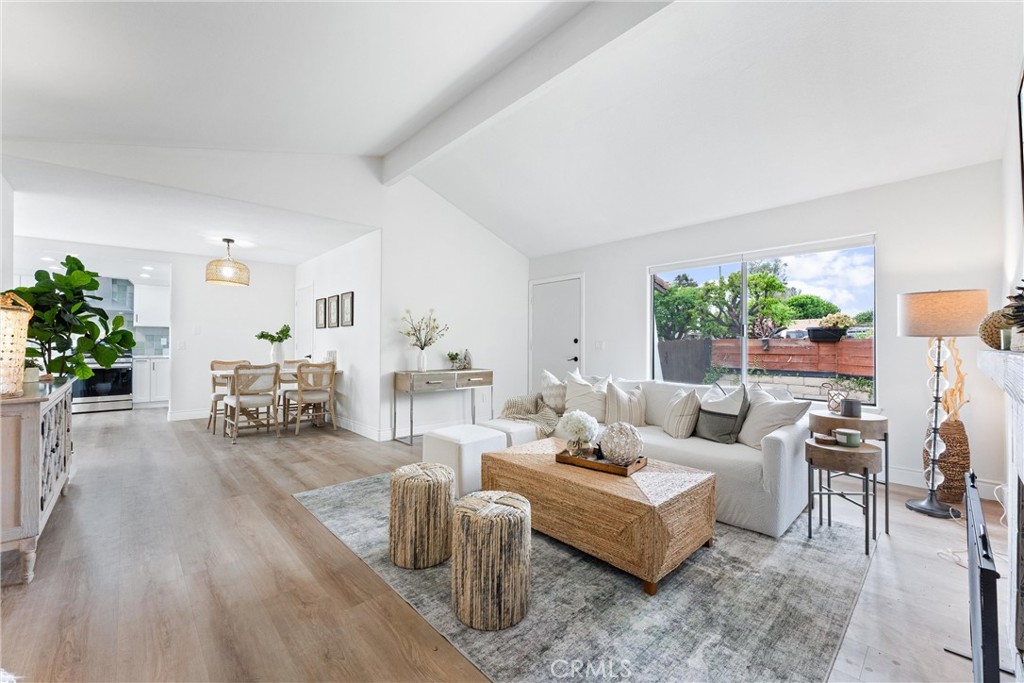 31206 Calle San Pedro