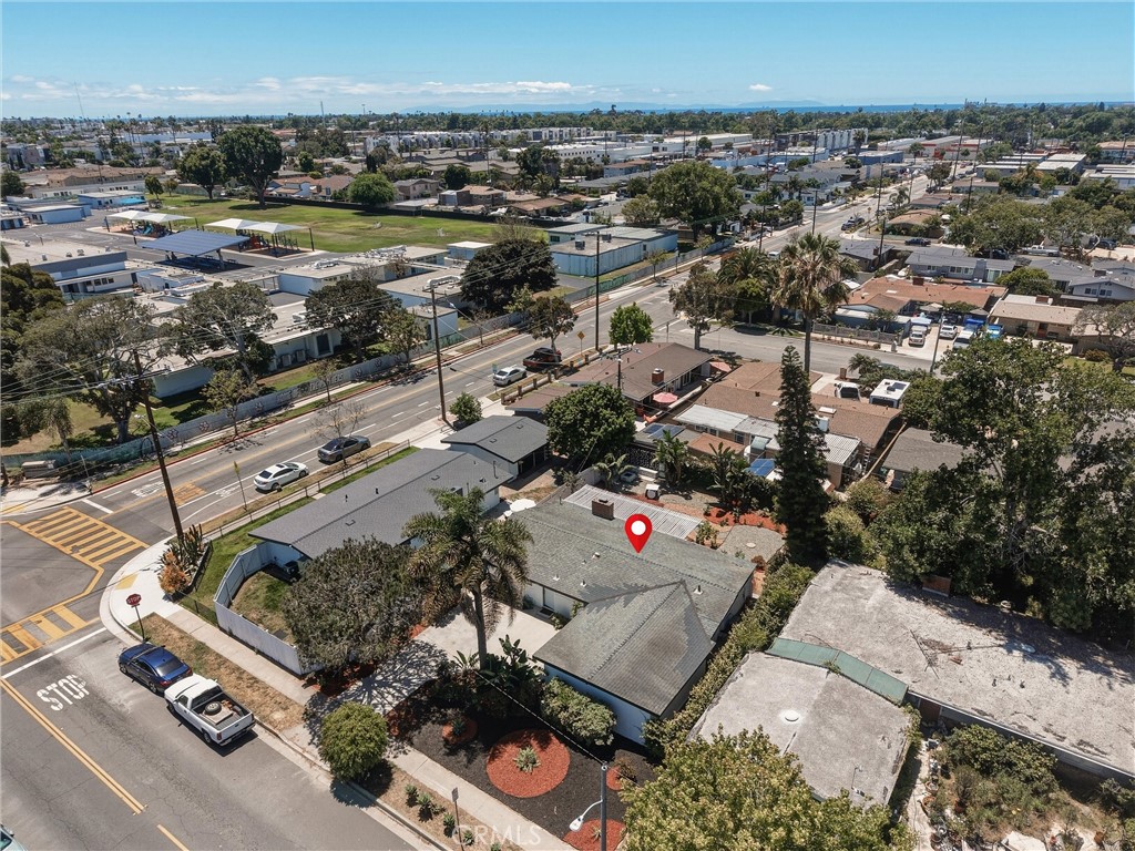 2107 Pomona