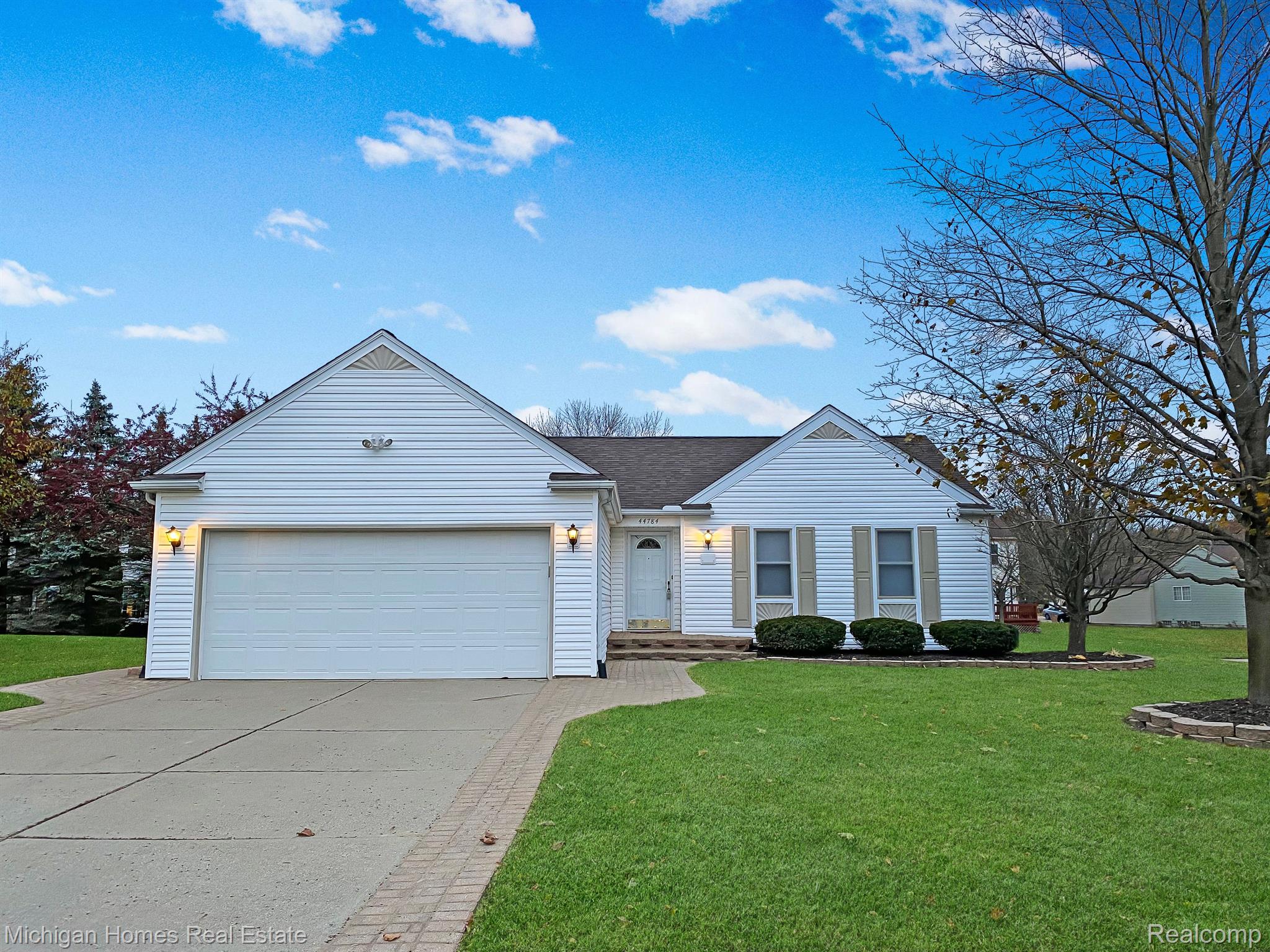 44784 HUNTINGTON Drive