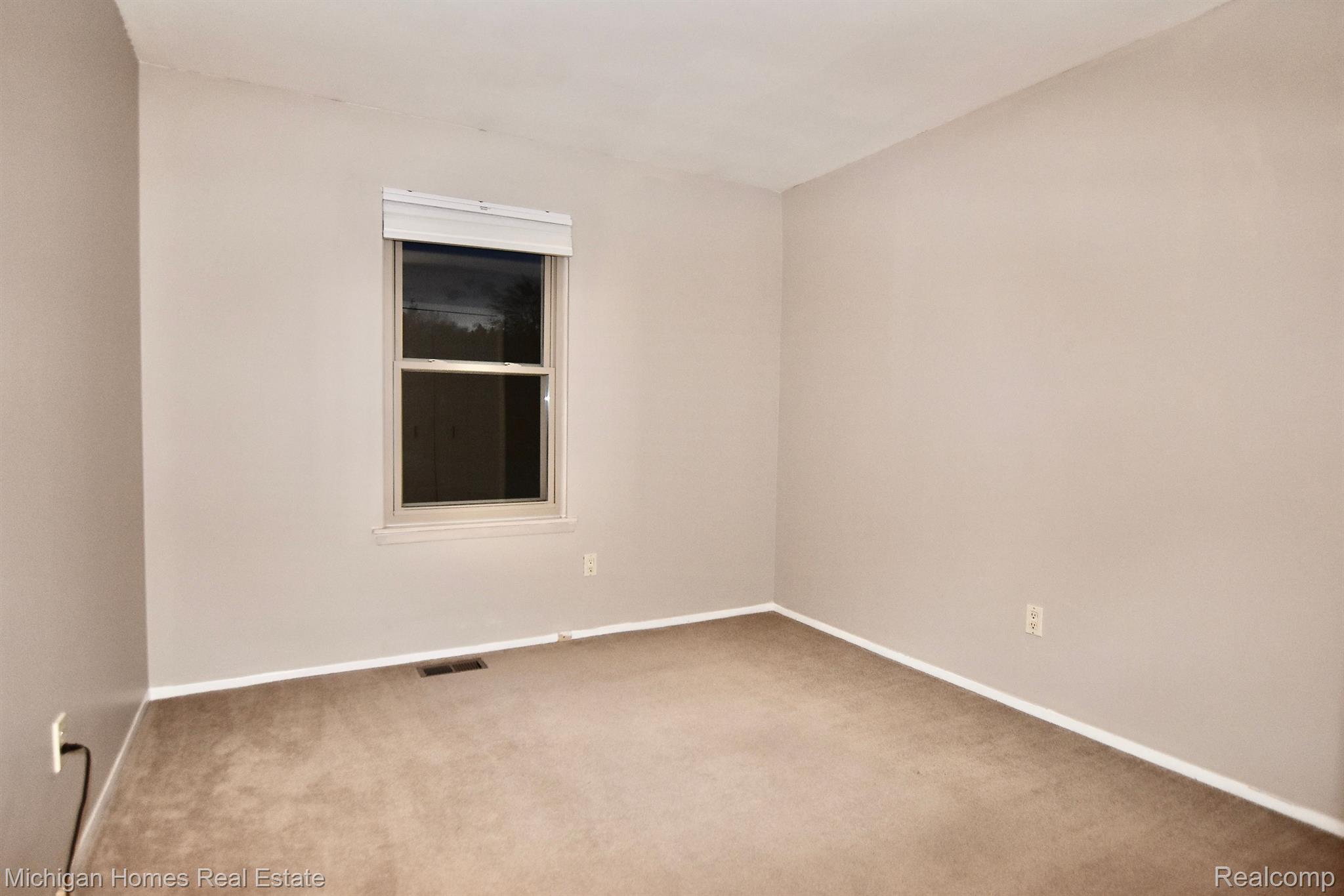 44784 HUNTINGTON Drive